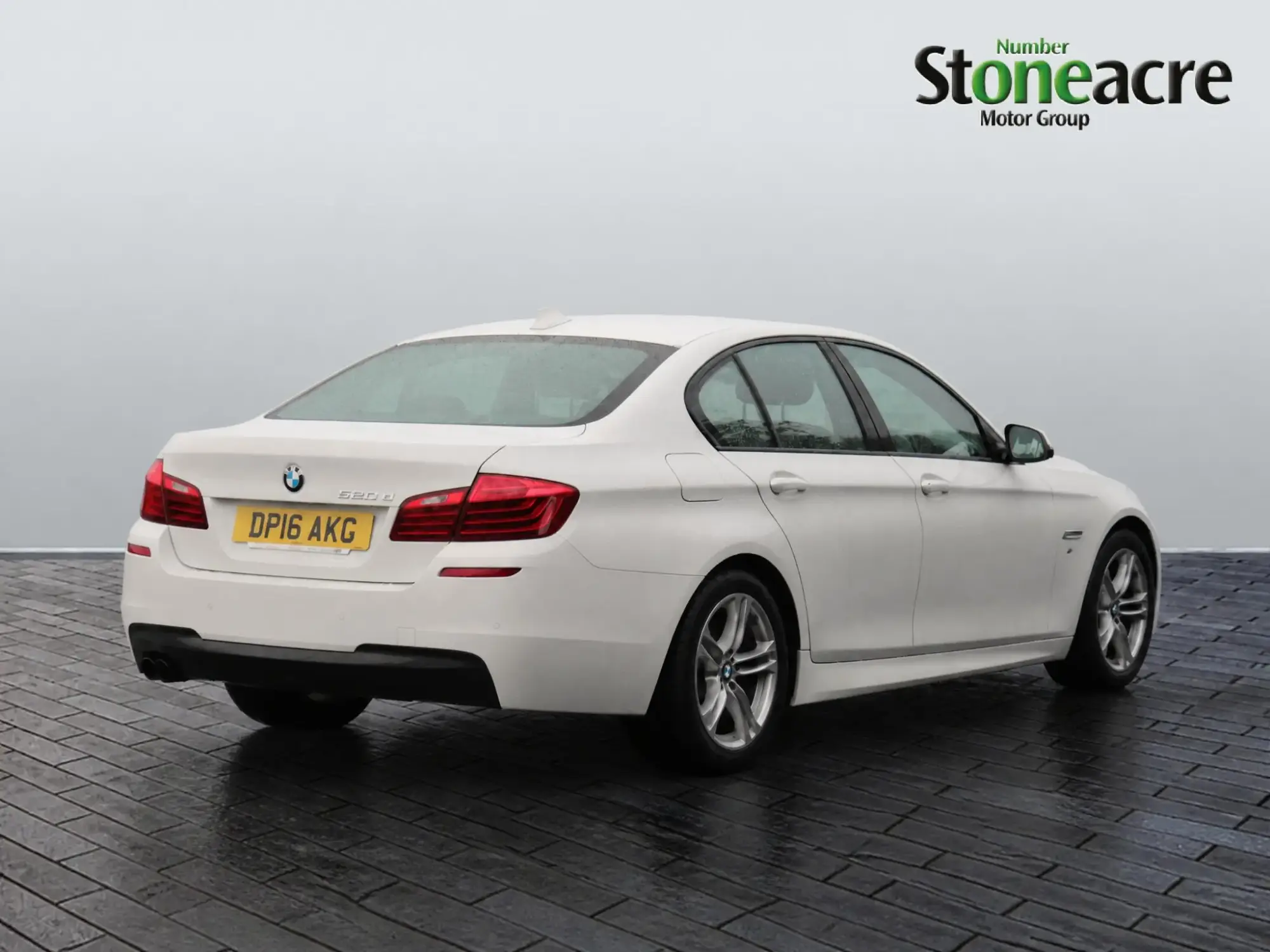 BMW 5 Series 2.0 520d M Sport Auto Euro 6 (s/s) 4dr DP16AKG Image 3 BMW 5 Series 2.0 520d M Sport Auto Euro 6 (s/s) 4dr DP16AKG Image 3