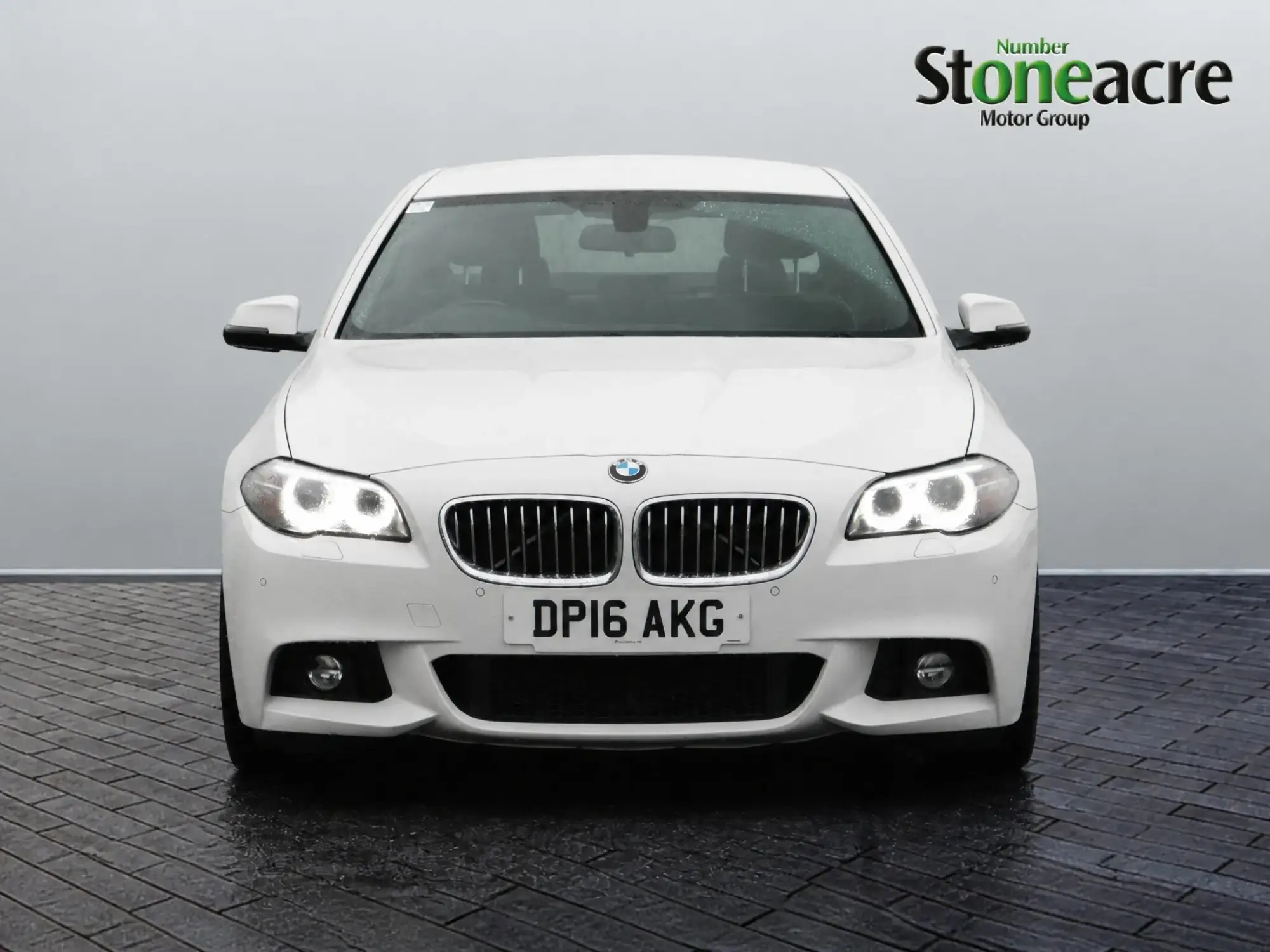 BMW 5 Series Image 8 BMW 5 Series Image 8