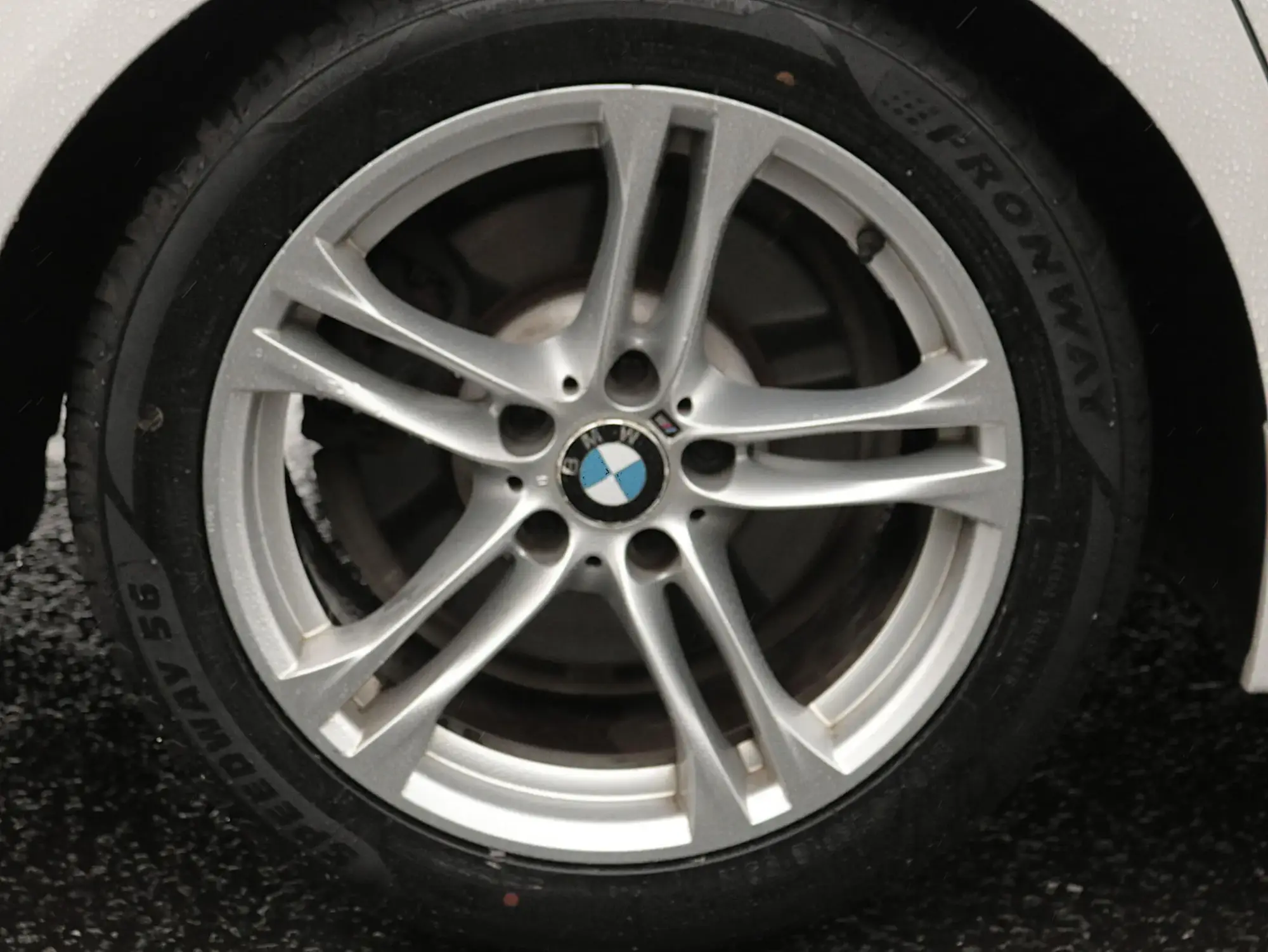 BMW 5 Series Image 11 BMW 5 Series Image 11