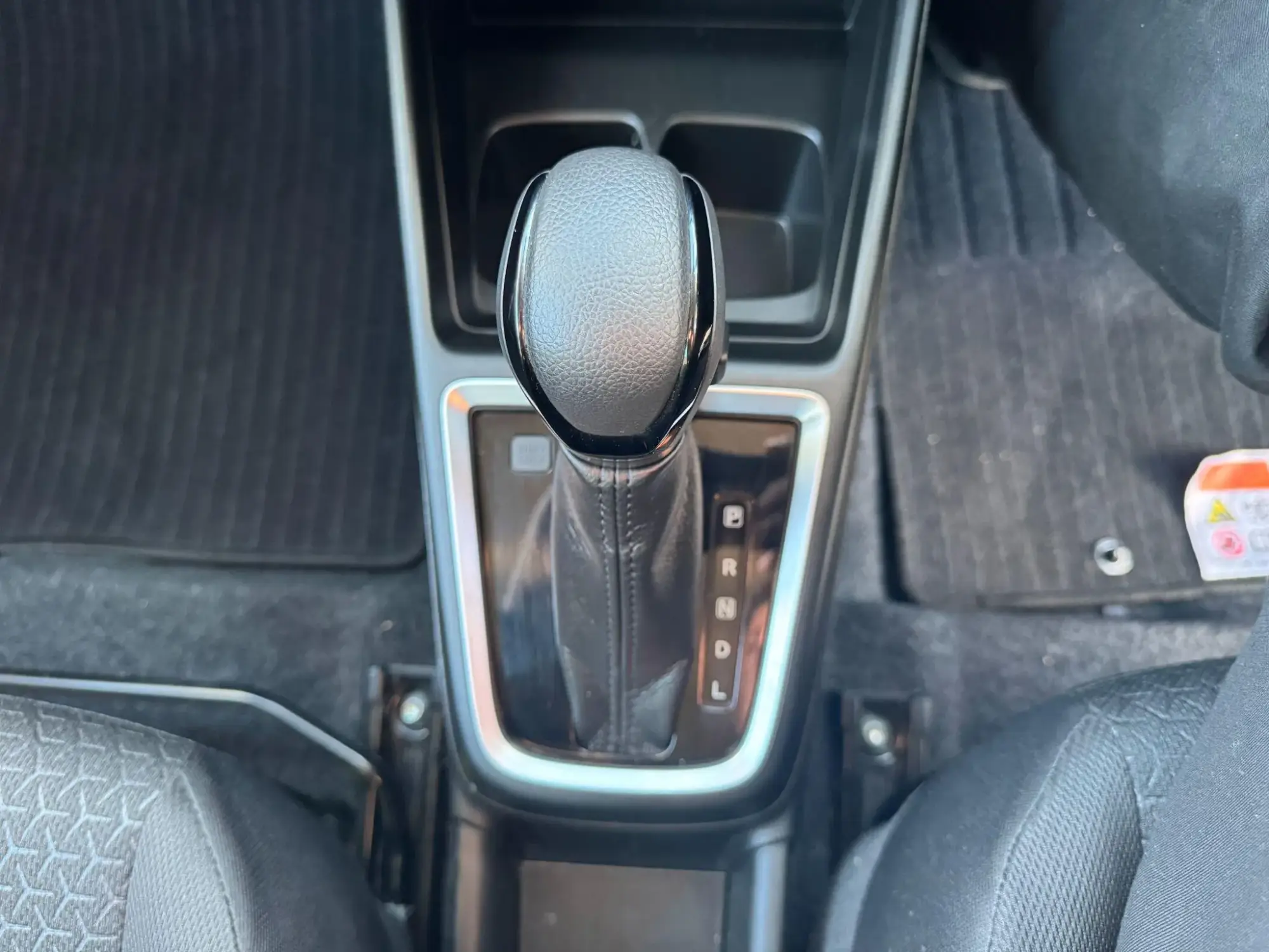 Suzuki Swift Image 12 Suzuki Swift Image 12
