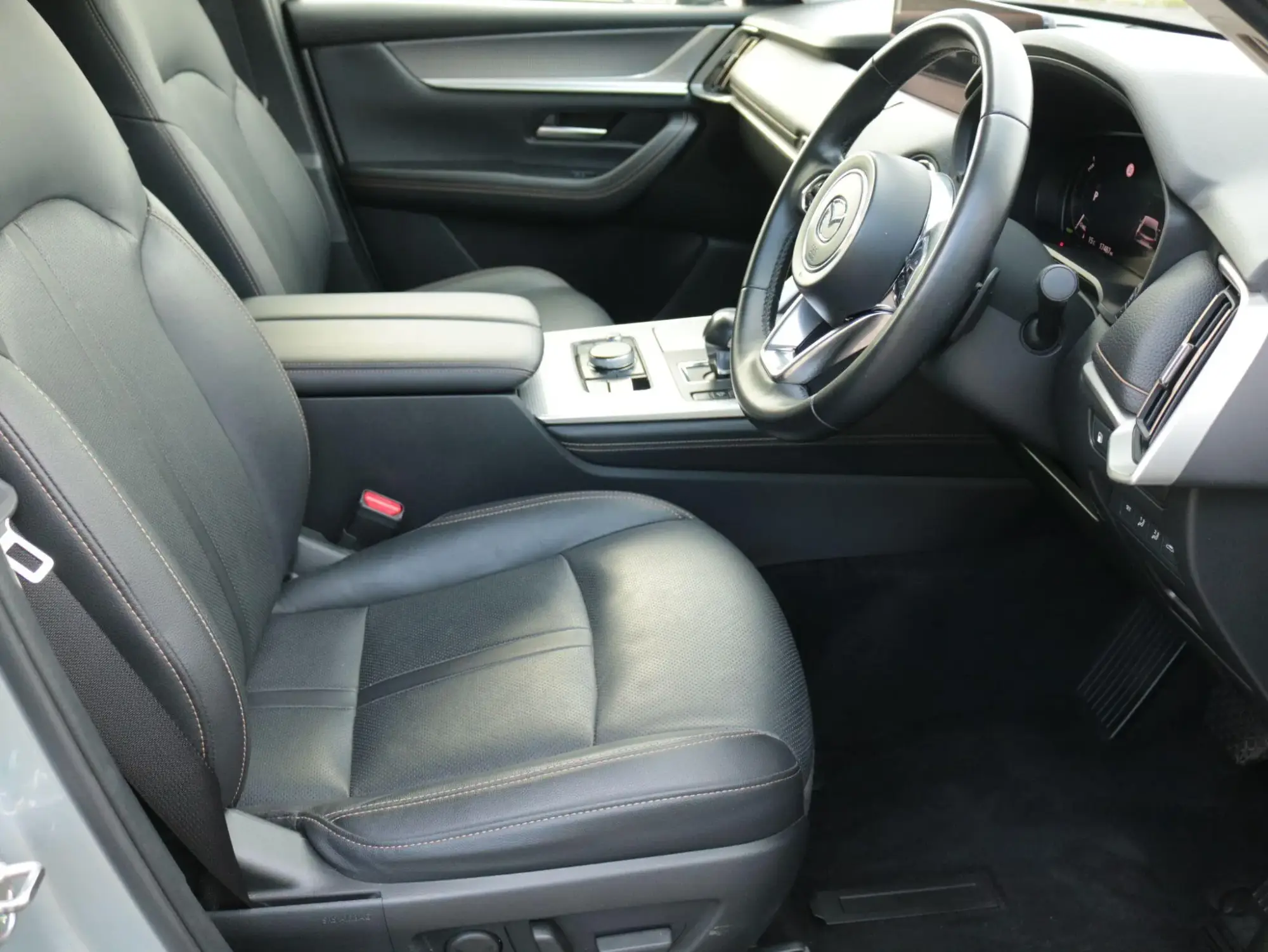 Mazda CX-60 PHEV Image 12 Mazda CX-60 PHEV Image 12