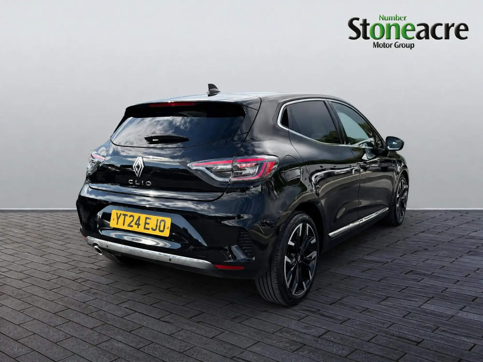 Renault Clio 1.0 TCe techno Euro 6 (s/s) 5dr YT24EJO Image 3 Renault Clio 1.0 TCe techno Euro 6 (s/s) 5dr YT24EJO Image 3