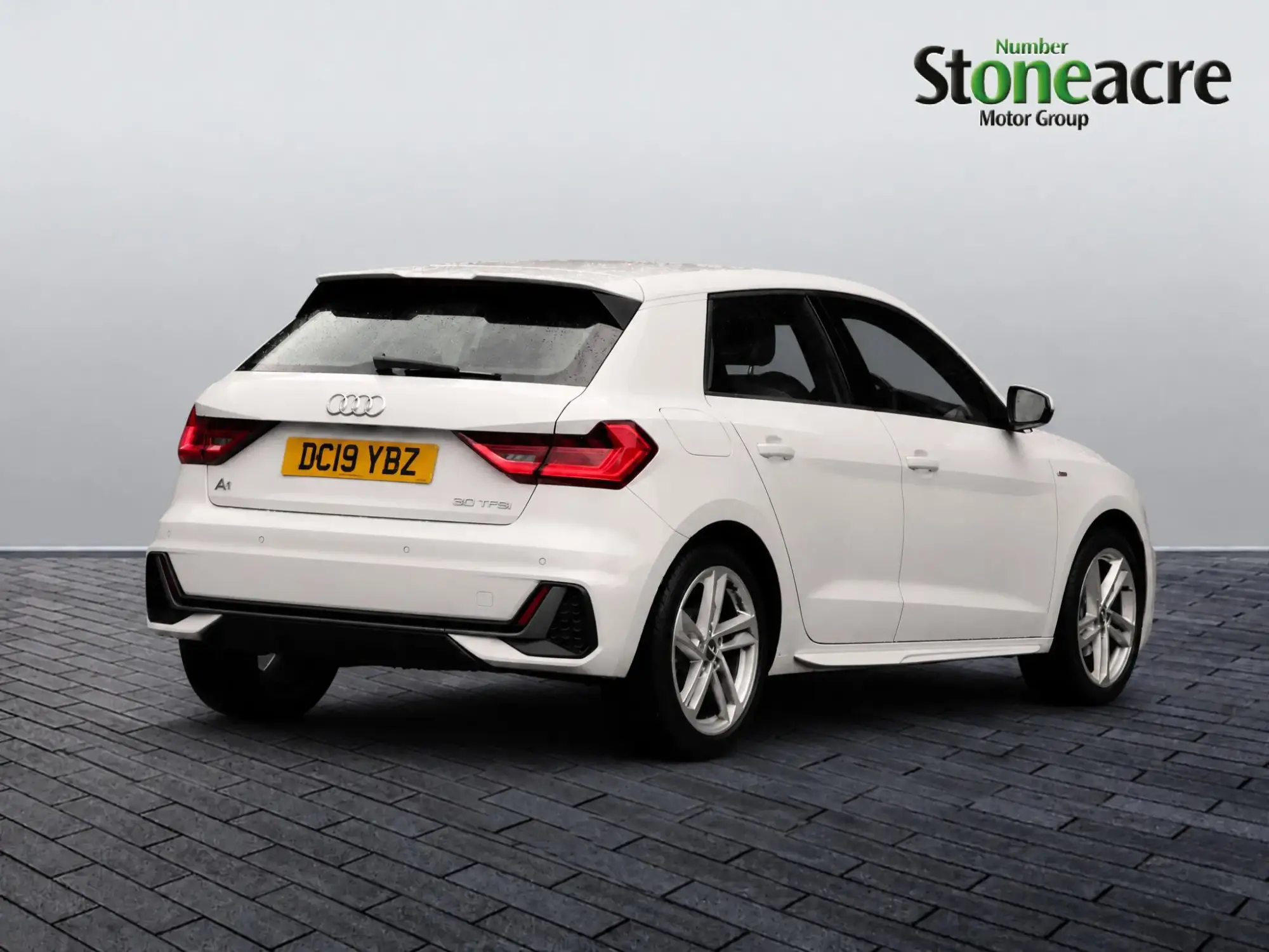 Audi A1 1.0 TFSI 30 S line Sportback Euro 6 (s/s) 5dr DC19YBZ Image 3 Audi A1 1.0 TFSI 30 S line Sportback Euro 6 (s/s) 5dr DC19YBZ Image 3