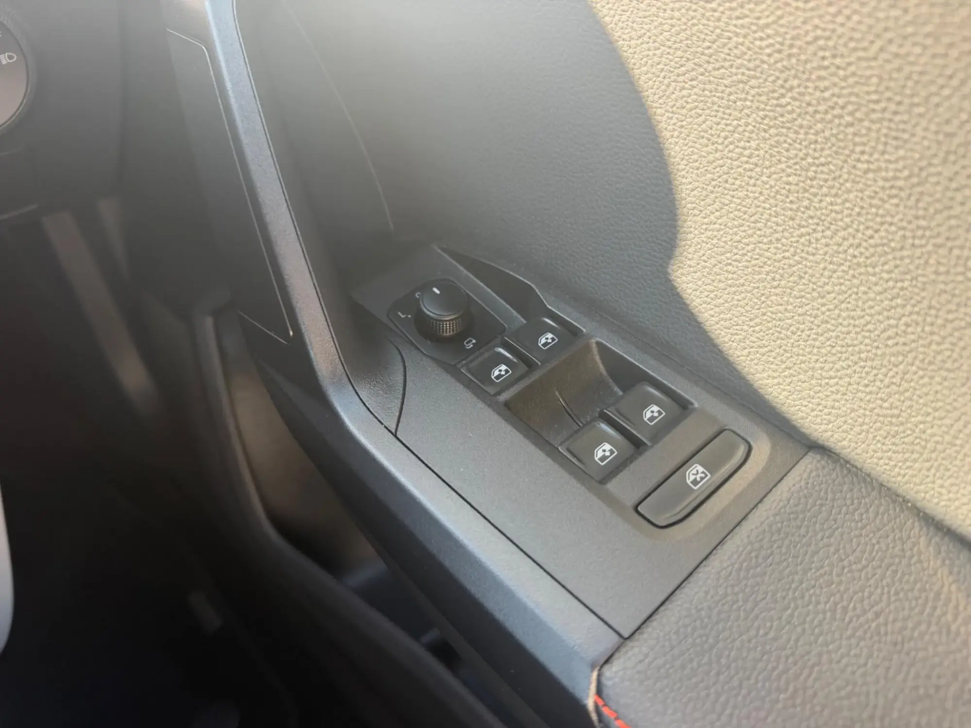 SEAT Arona Image 20 SEAT Arona Image 20