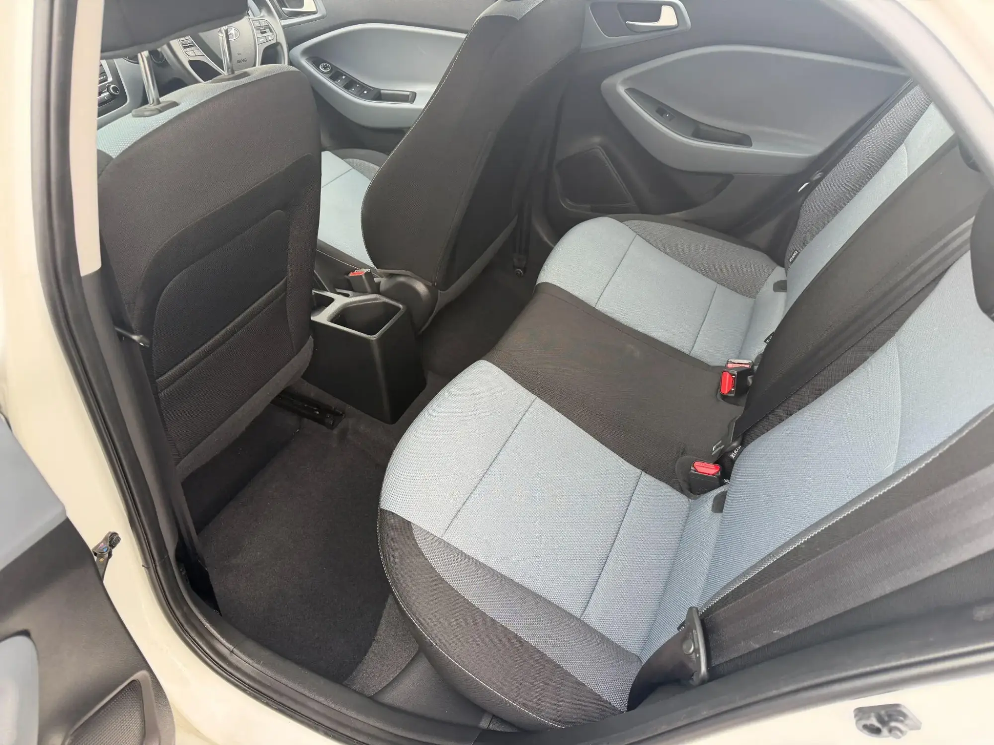 Hyundai i20 Image 10 Hyundai i20 Image 10