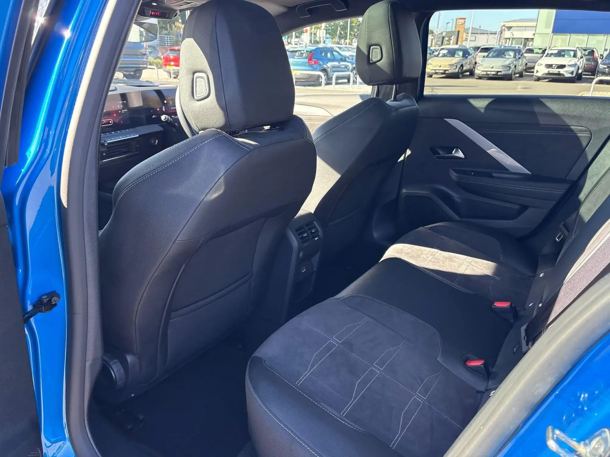 Vauxhall Astra Image 34