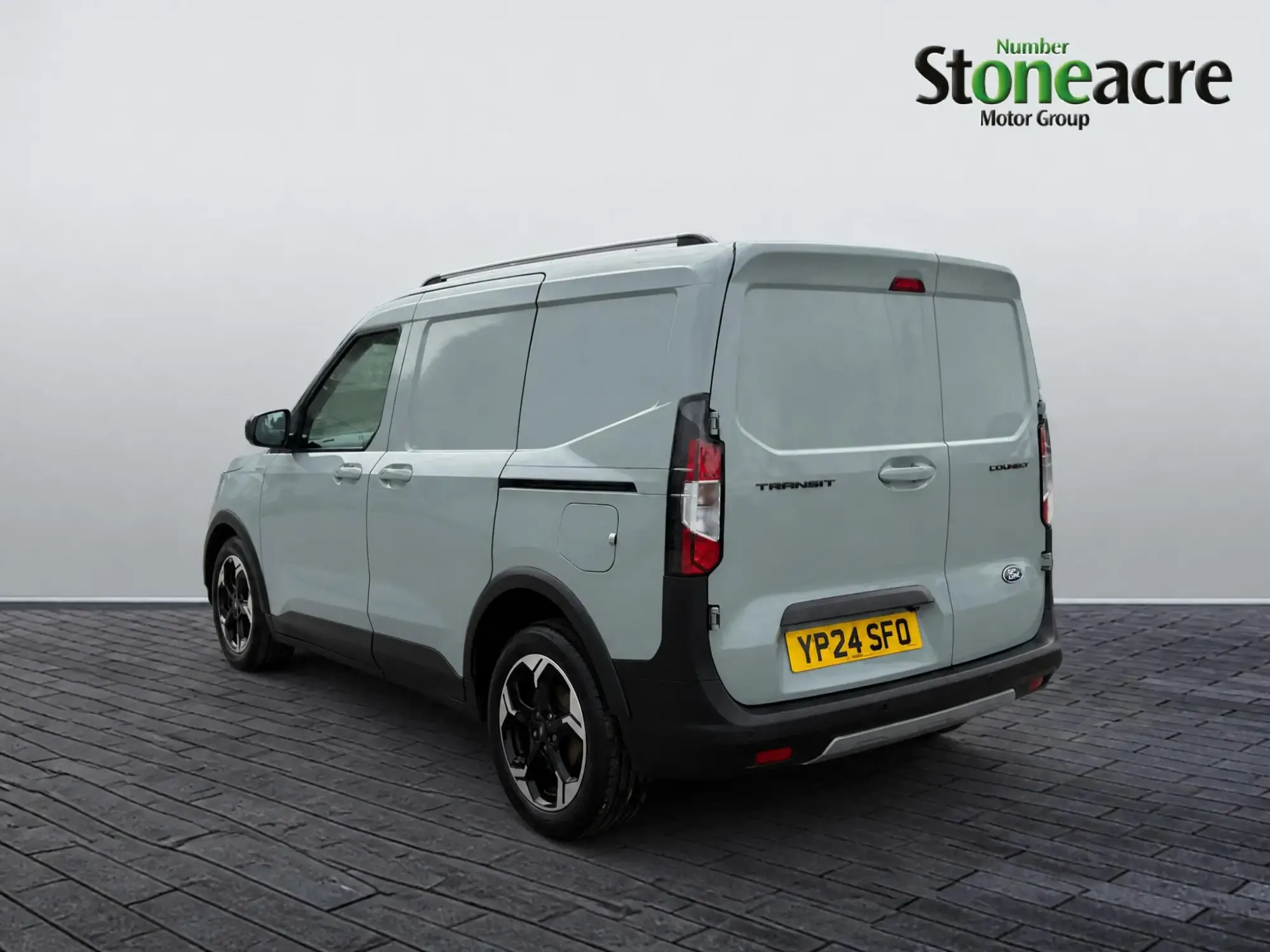 Ford Transit Courier Image 5 Ford Transit Courier Image 5