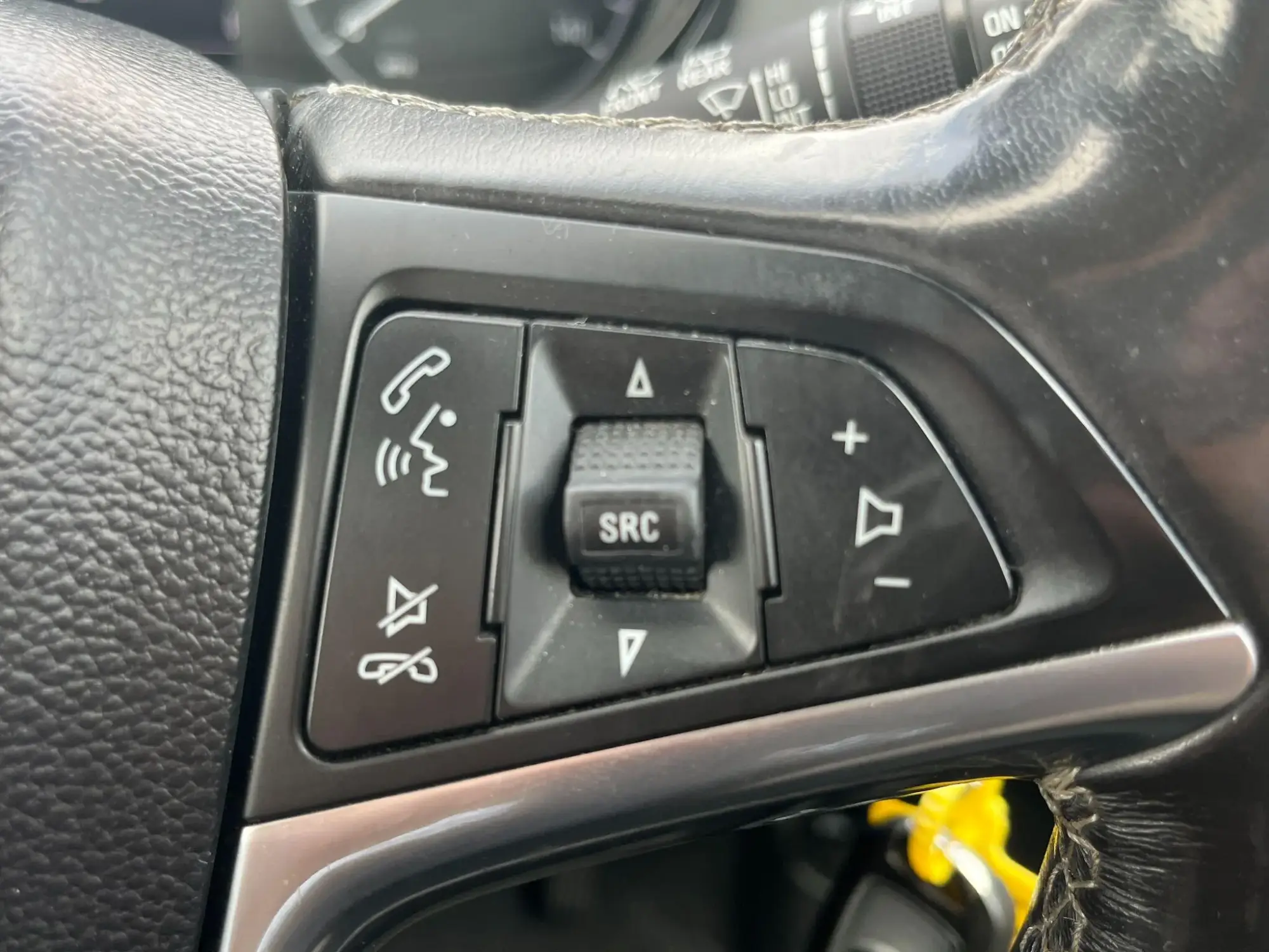 Vauxhall Mokka X Image 18 Vauxhall Mokka X Image 18