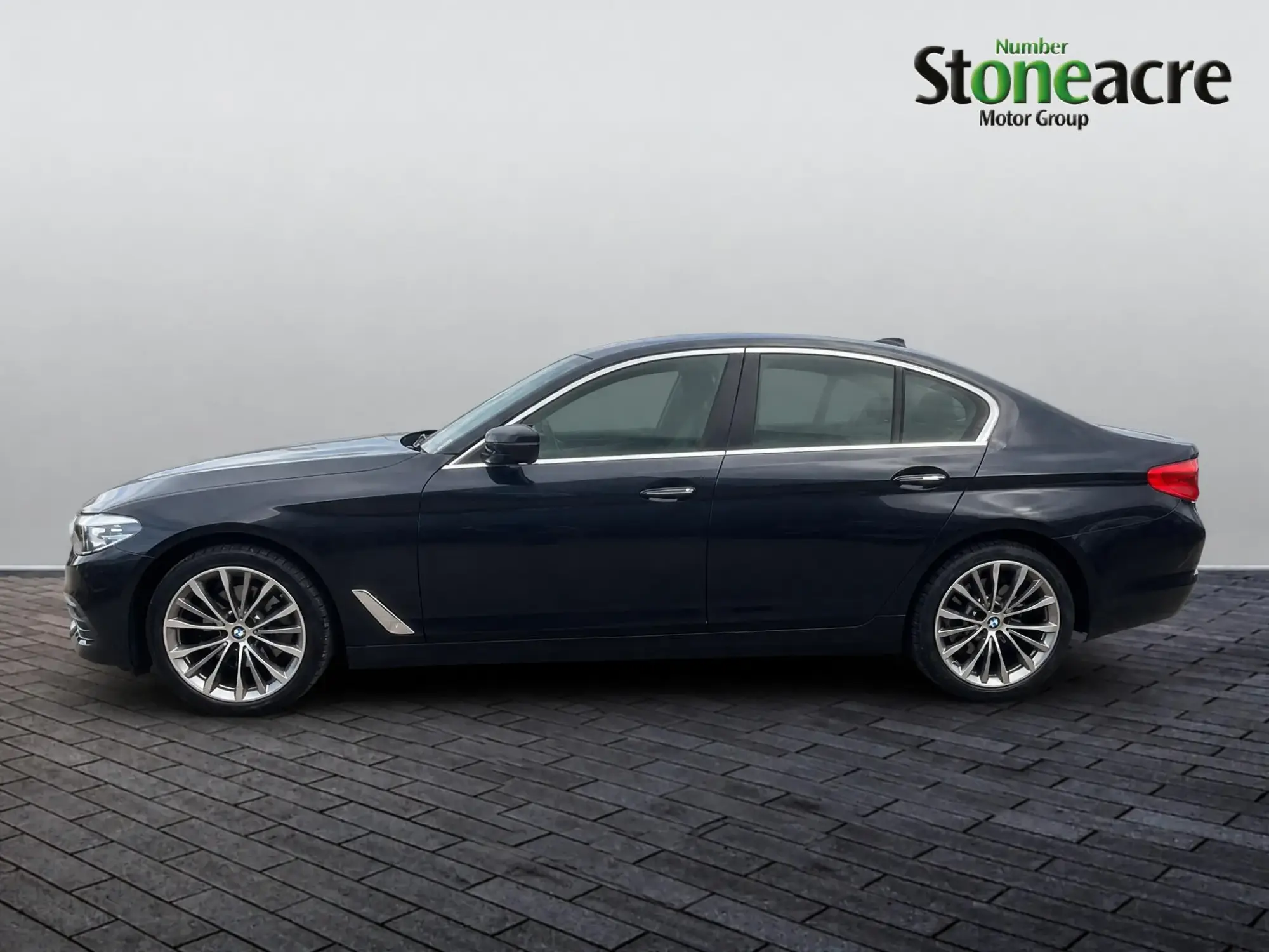 BMW 5 Series Image 5 BMW 5 Series Image 5
