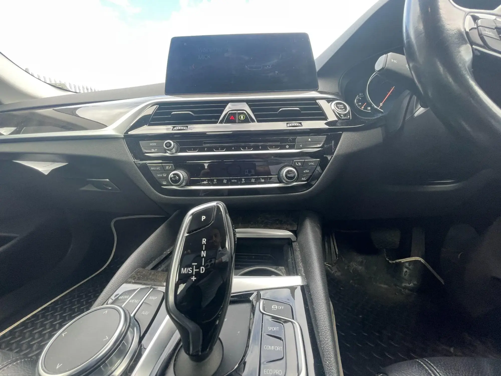 BMW 5 Series Image 10 BMW 5 Series Image 10
