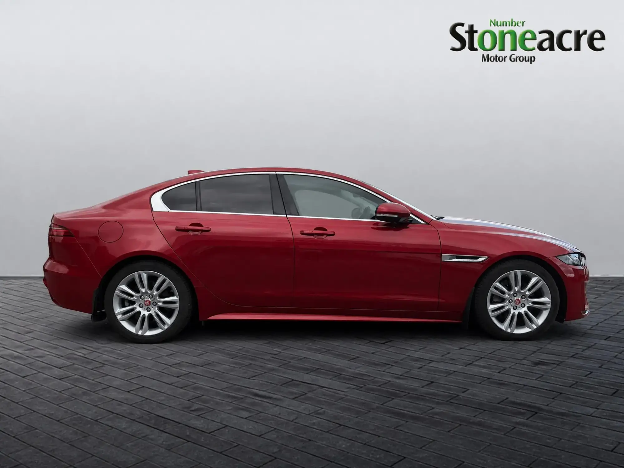 Jaguar XE Image 7