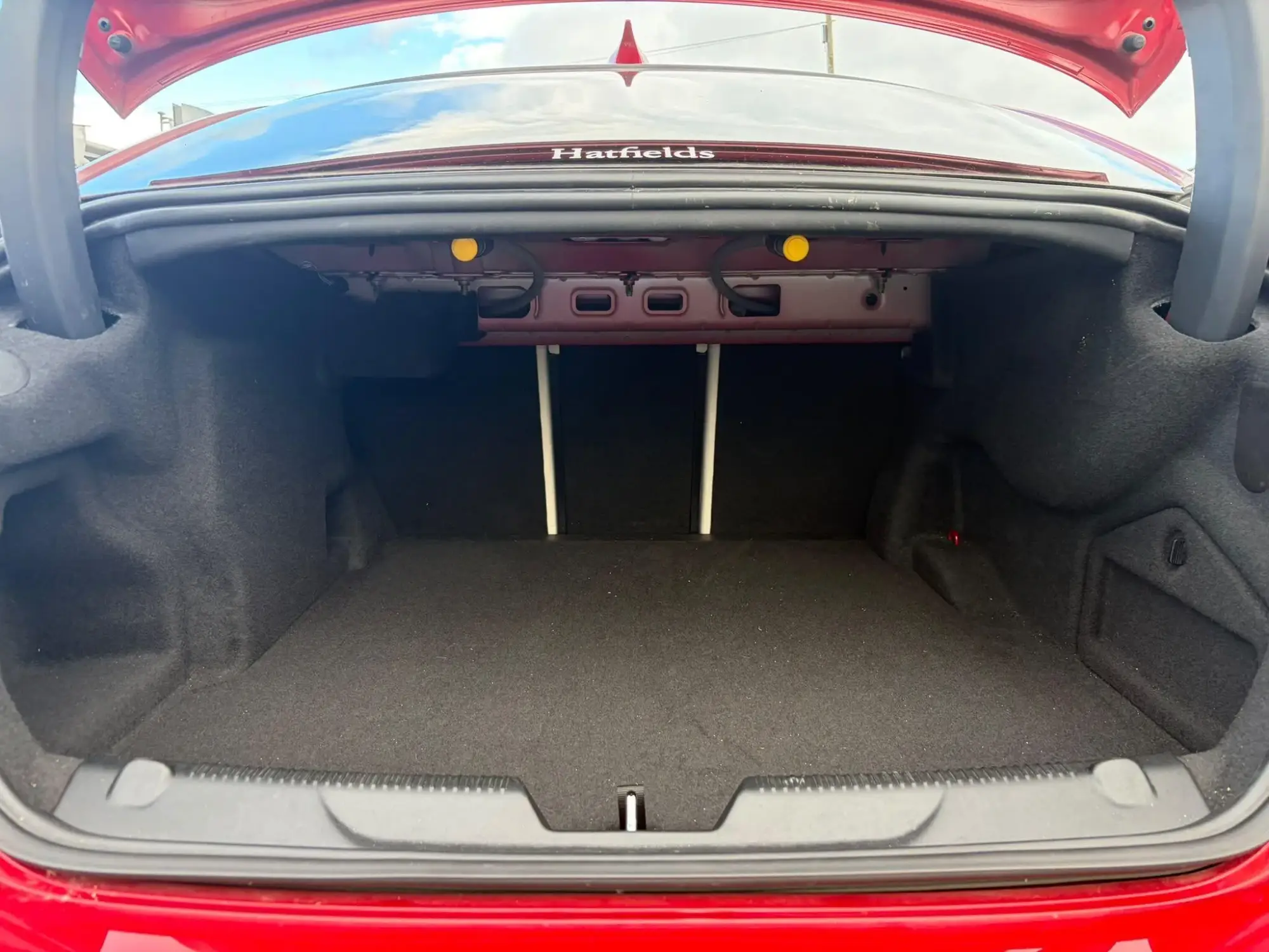 Jaguar XE Image 34