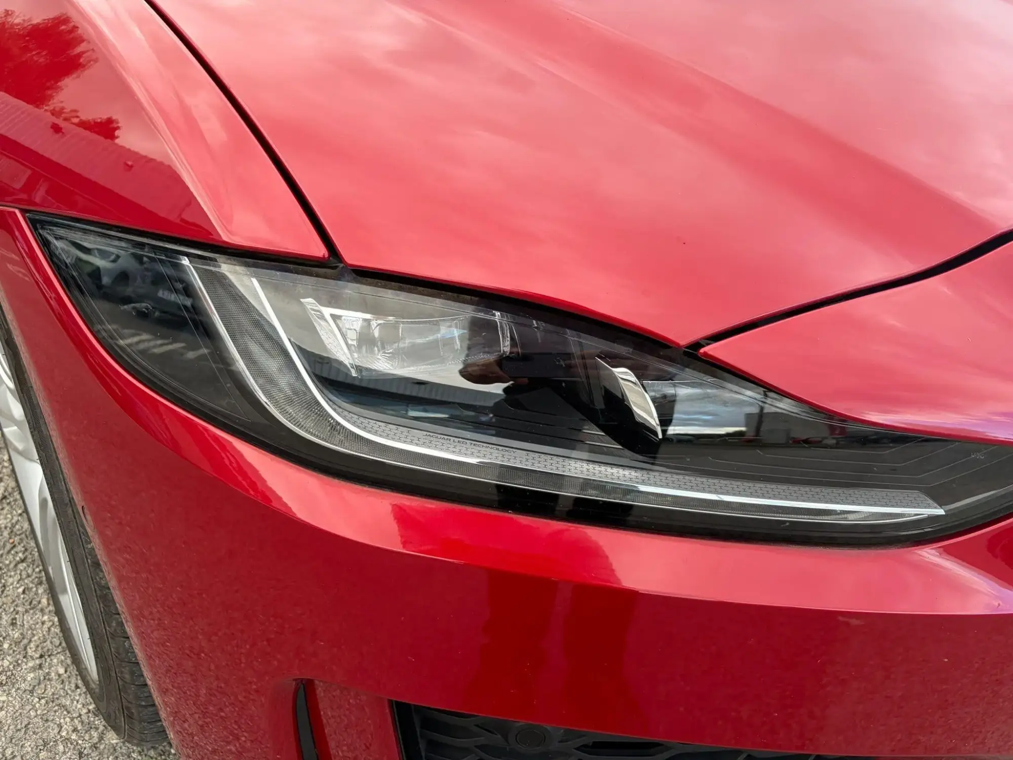 Jaguar XE Image 37