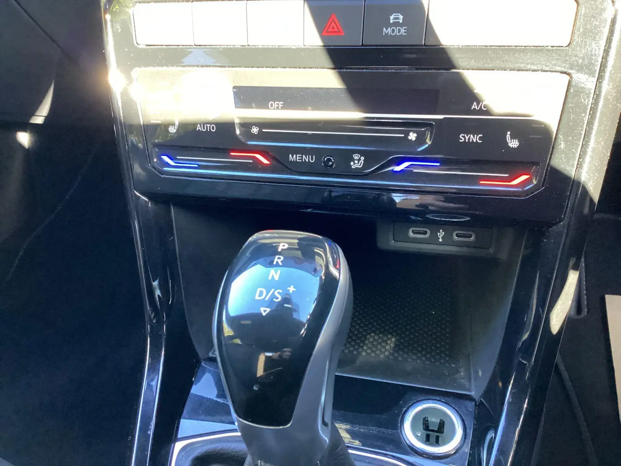 Volkswagen T-Cross Image 27