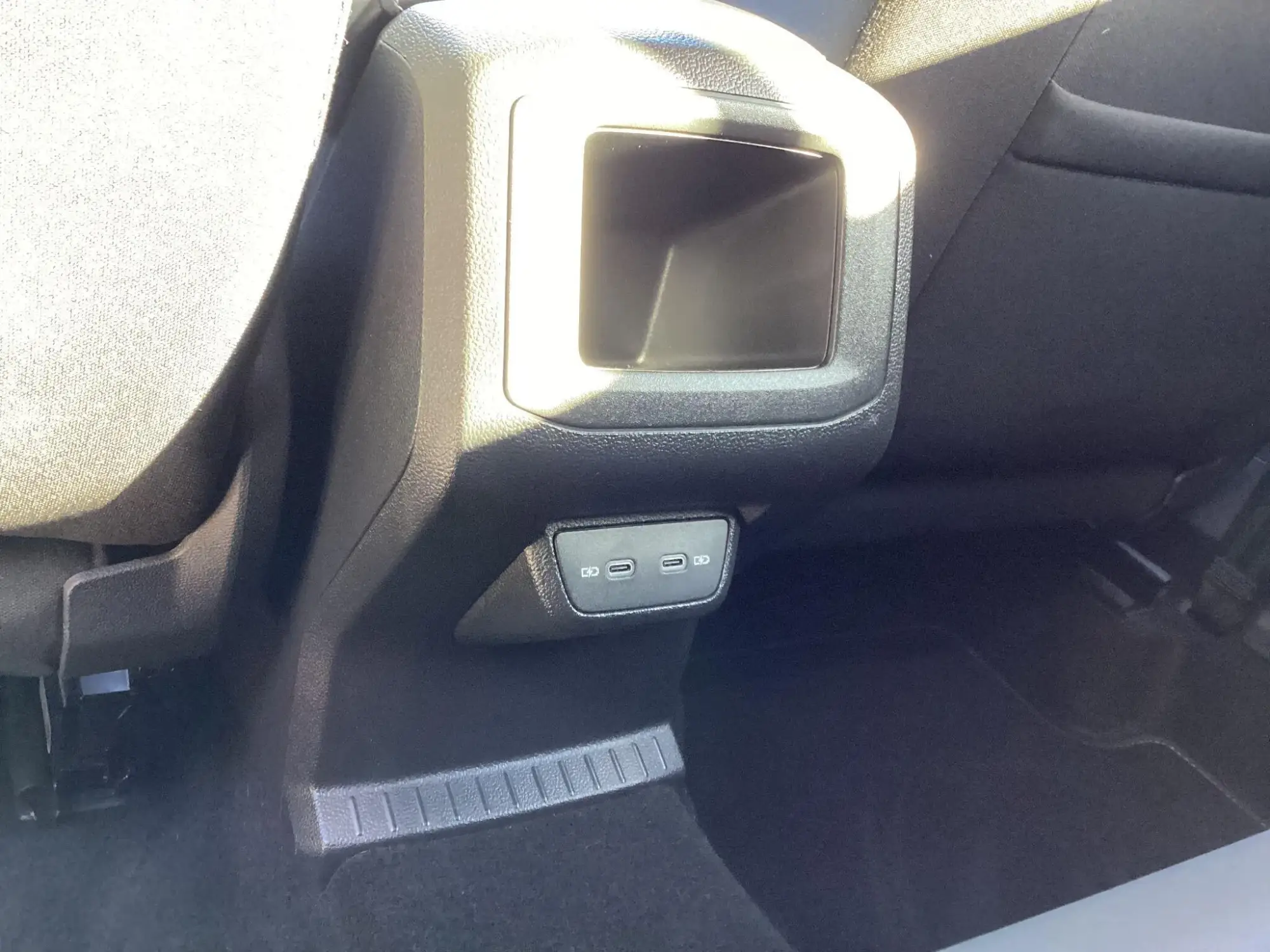 Volkswagen T-Cross Image 34