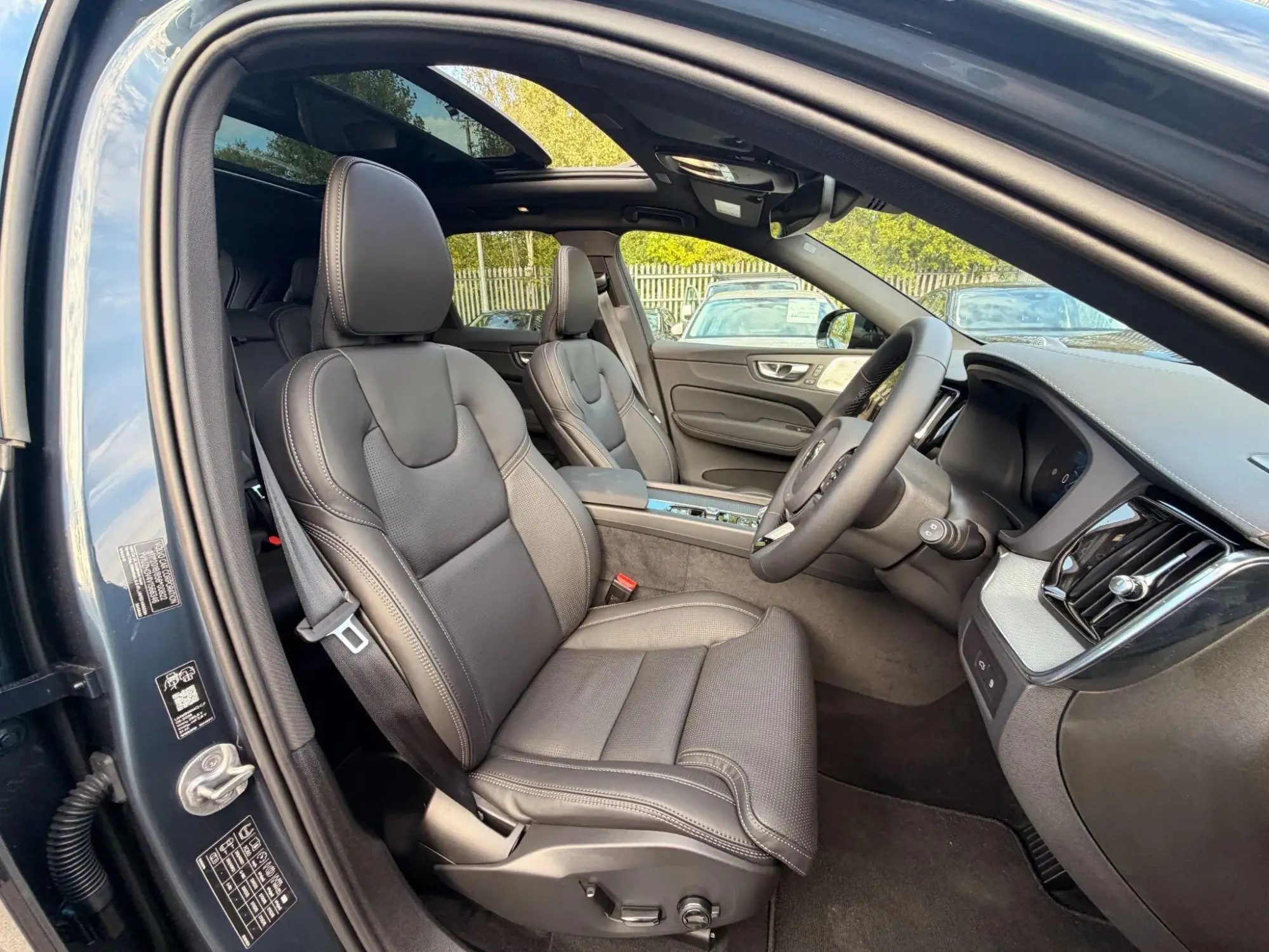Volvo XC60 Image 11 Volvo XC60 Image 11
