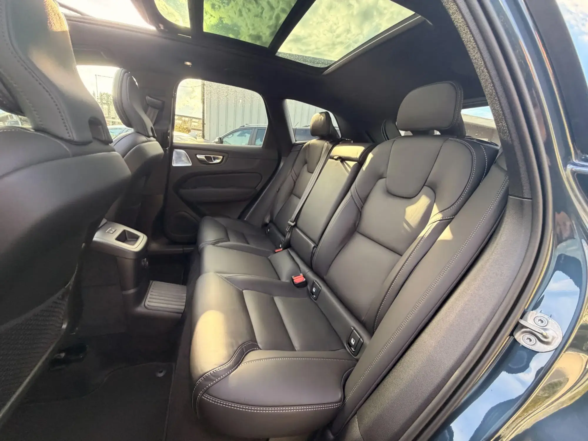 Volvo XC60 Image 15 Volvo XC60 Image 15