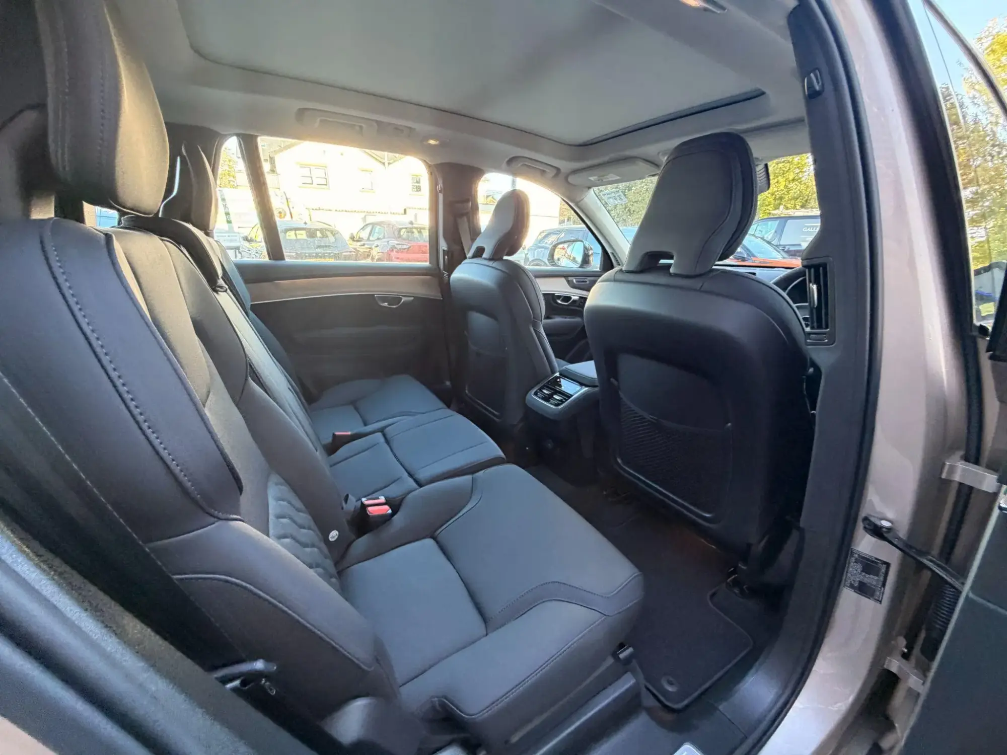 Volvo XC90 Image 12 Volvo XC90 Image 12