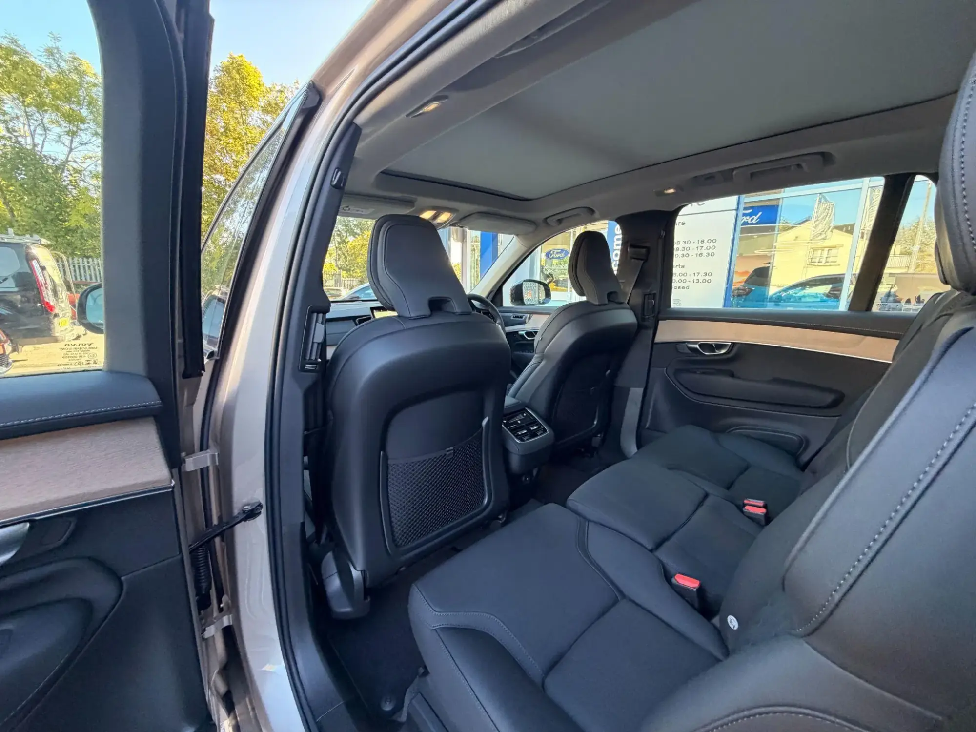 Volvo XC90 Image 18 Volvo XC90 Image 18
