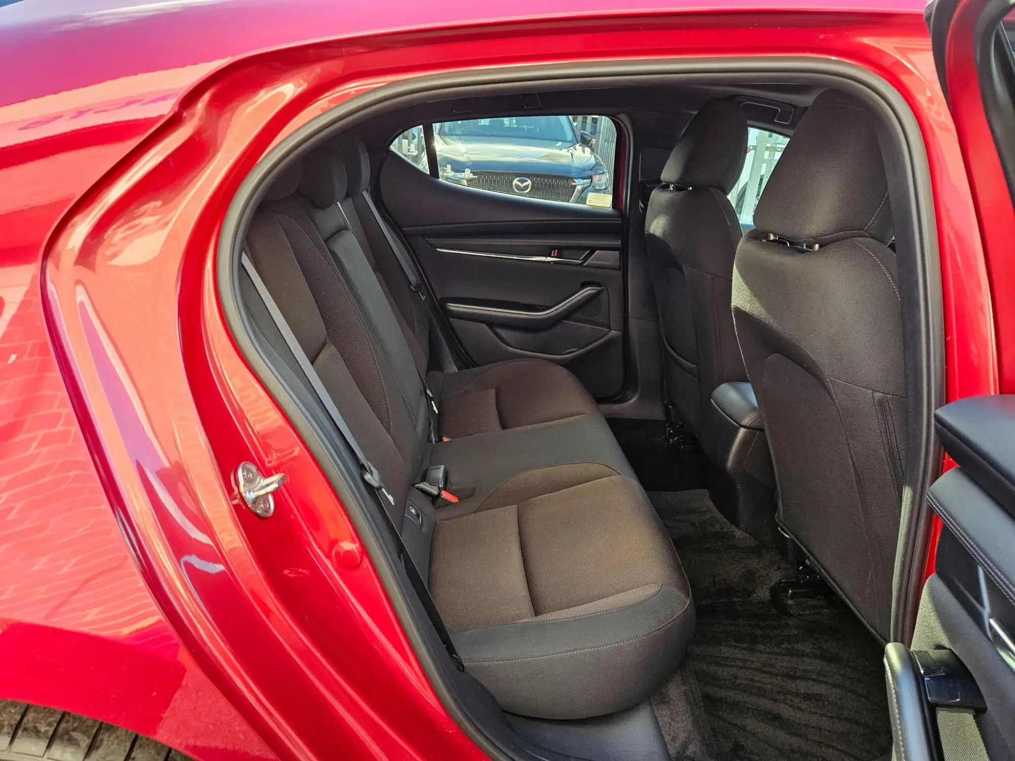 Mazda3 Image 16 Mazda3 Image 16