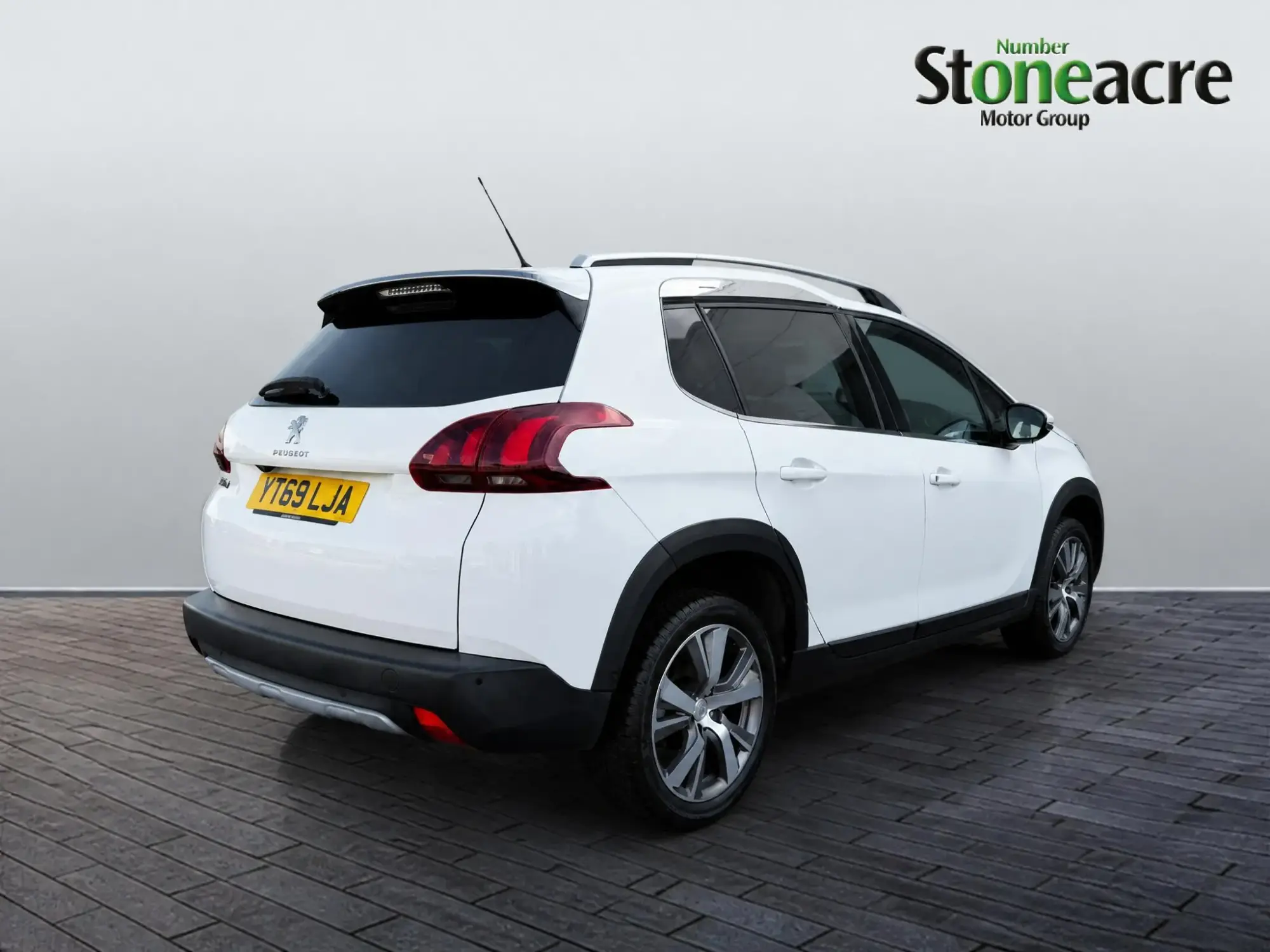 Peugeot 2008 Image 3