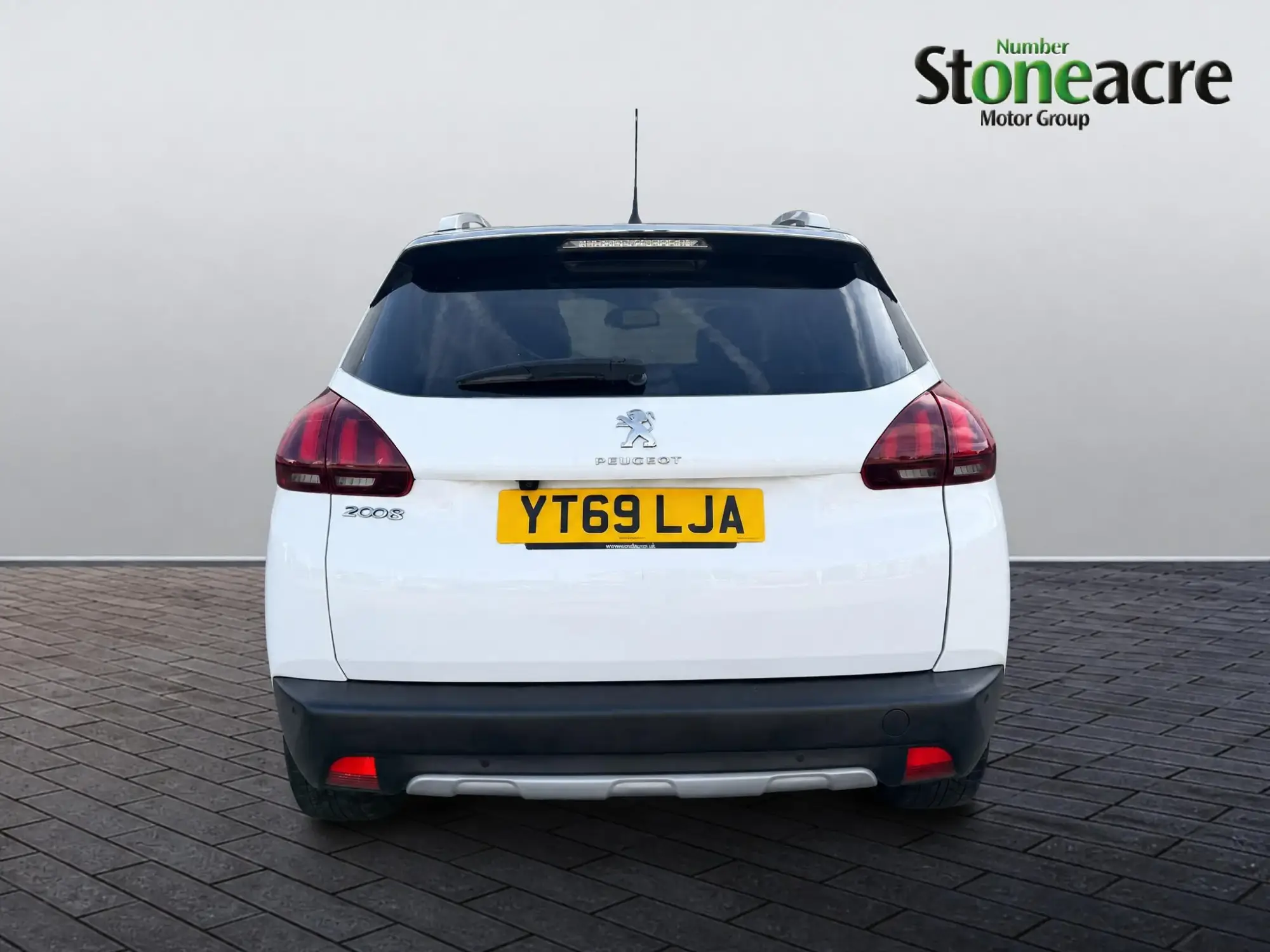 Peugeot 2008 Image 4