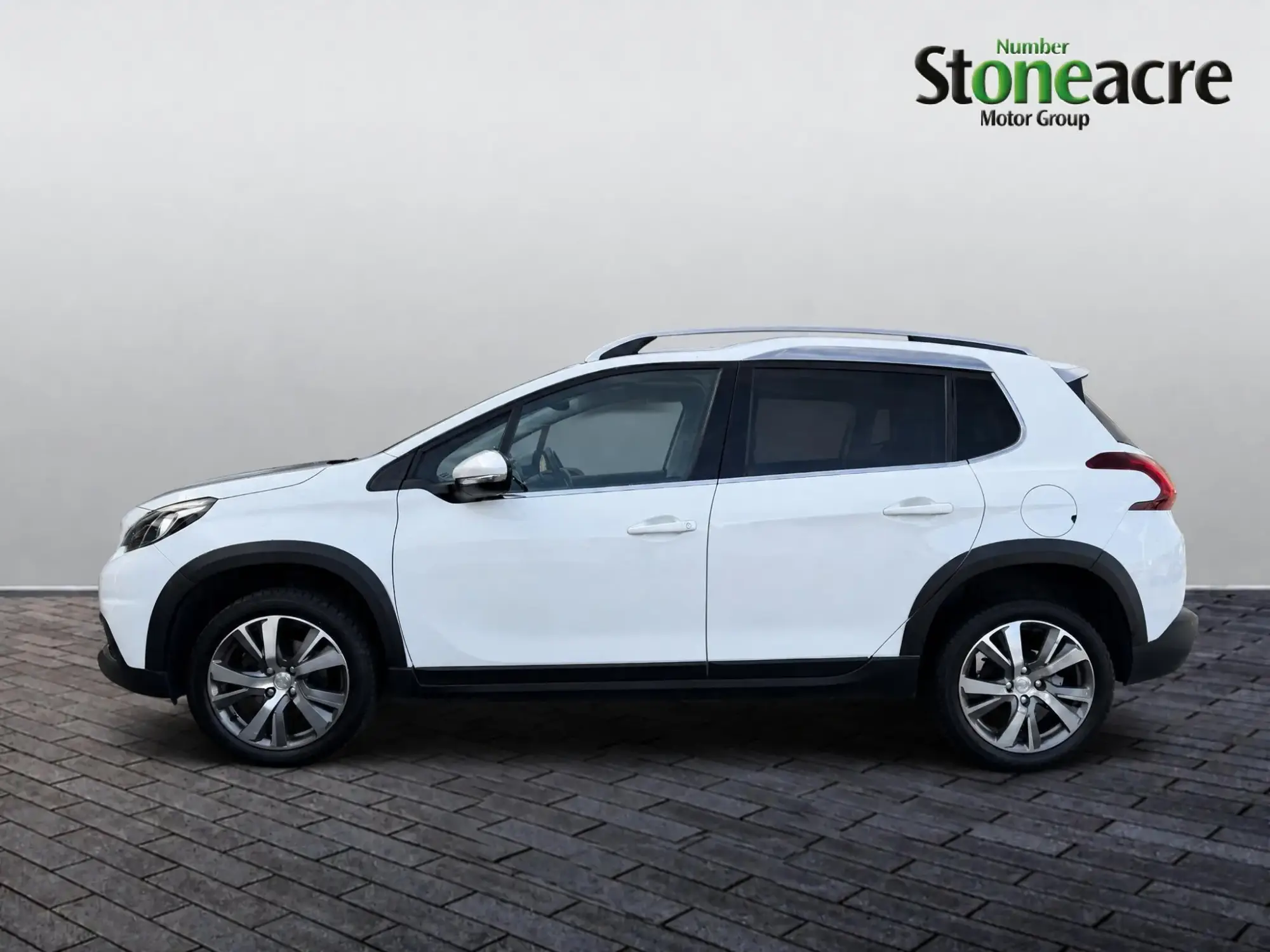 Peugeot 2008 Image 6