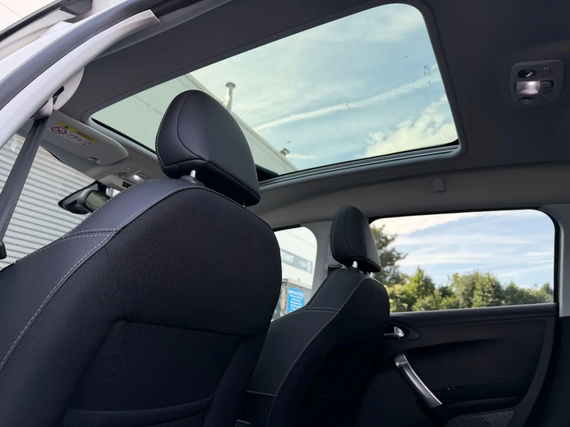 Peugeot 2008 Image 15