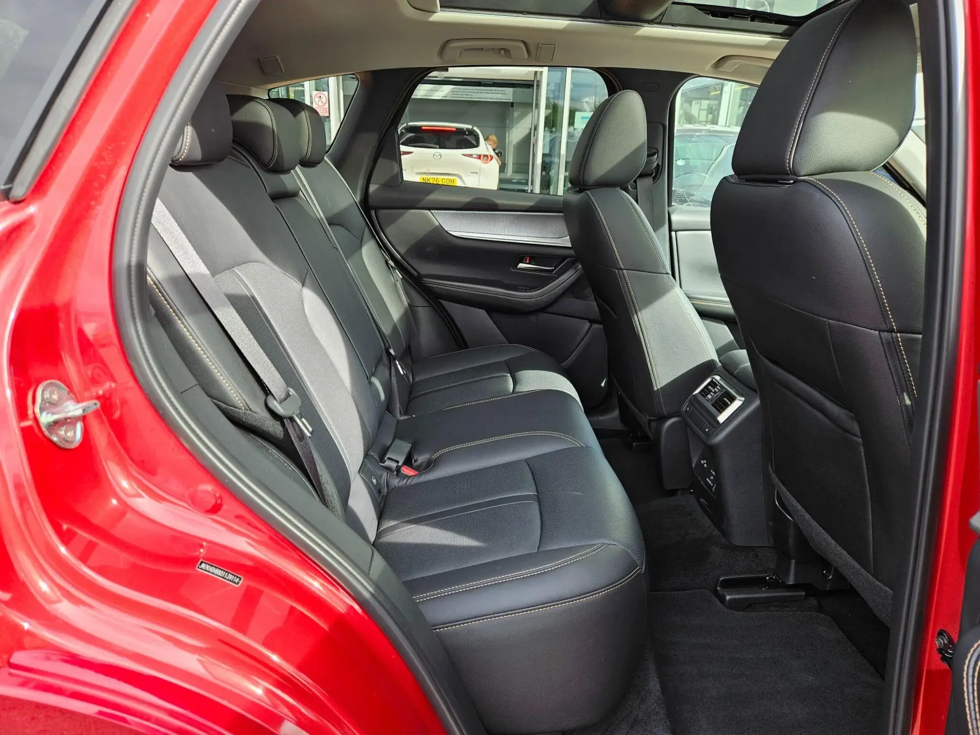 Mazda CX-60 PHEV Image 16