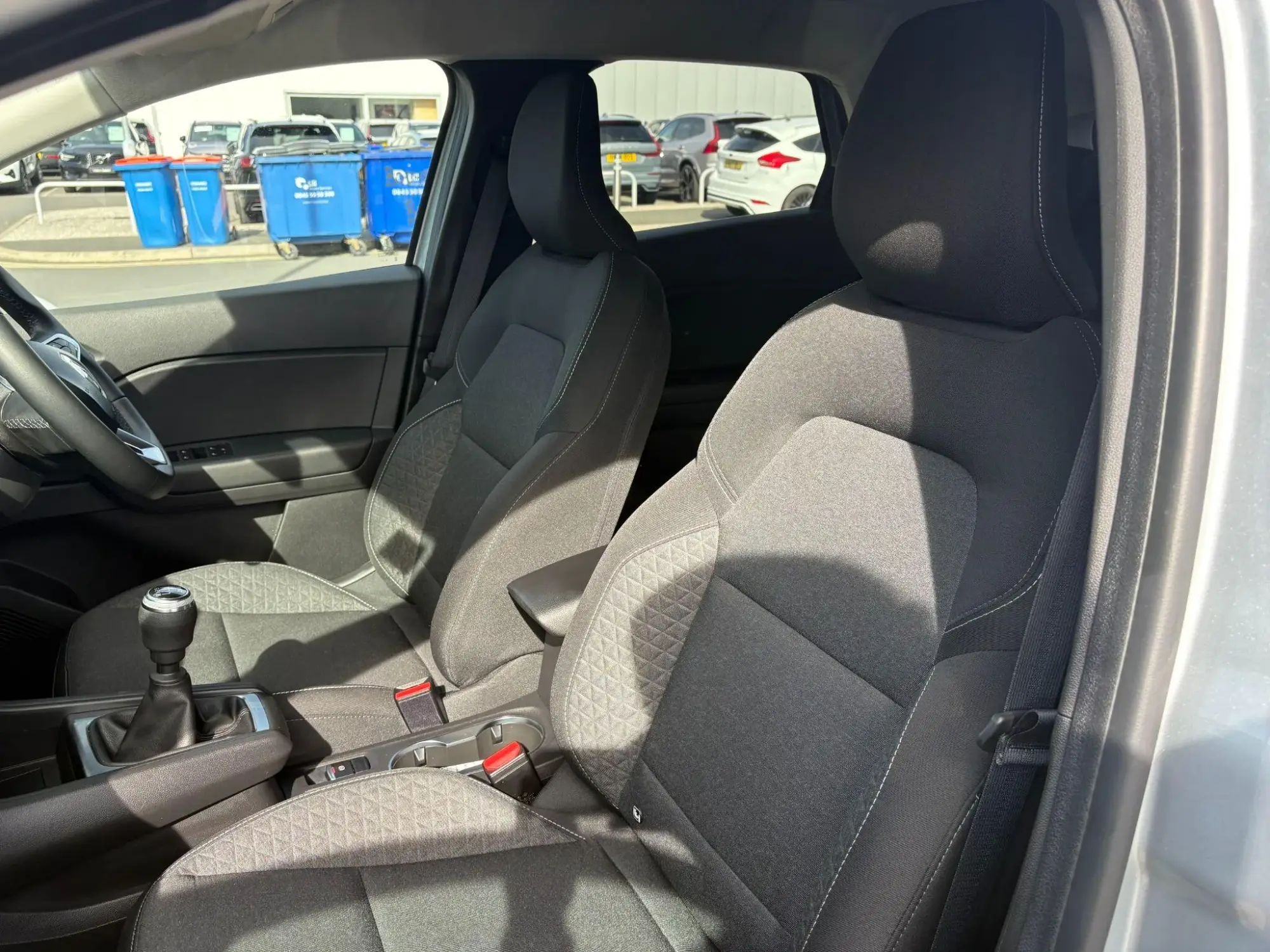 Renault Captur Image 14 Renault Captur Image 14