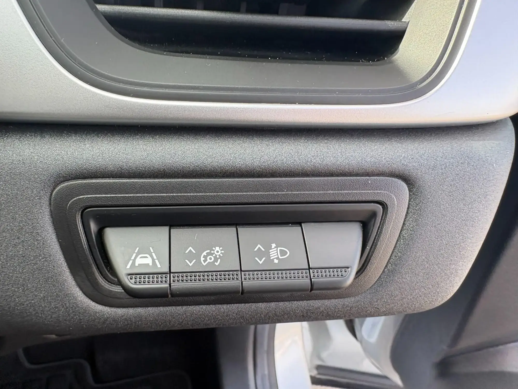 Renault Captur Image 25 Renault Captur Image 25