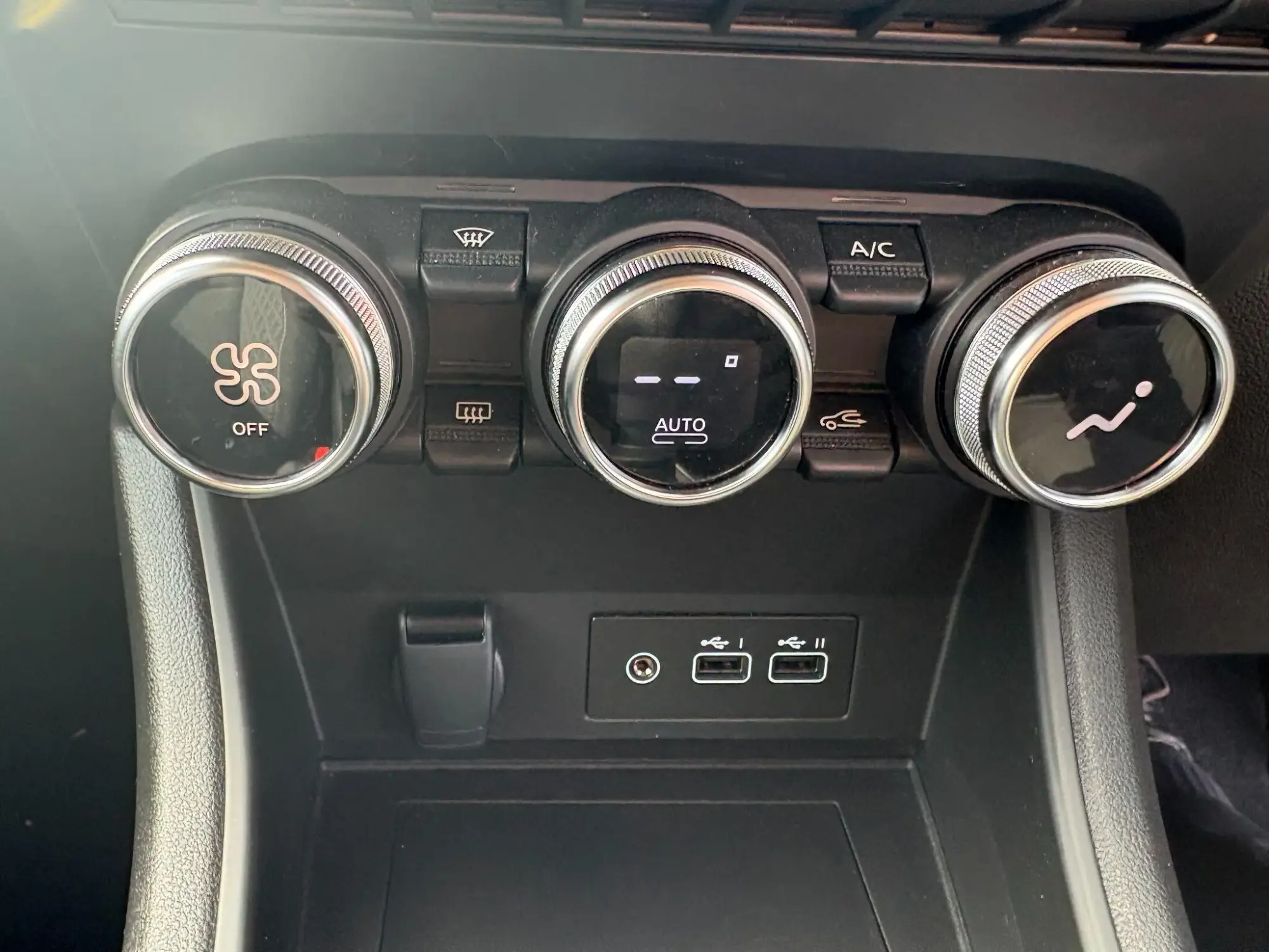 Renault Captur Image 27 Renault Captur Image 27