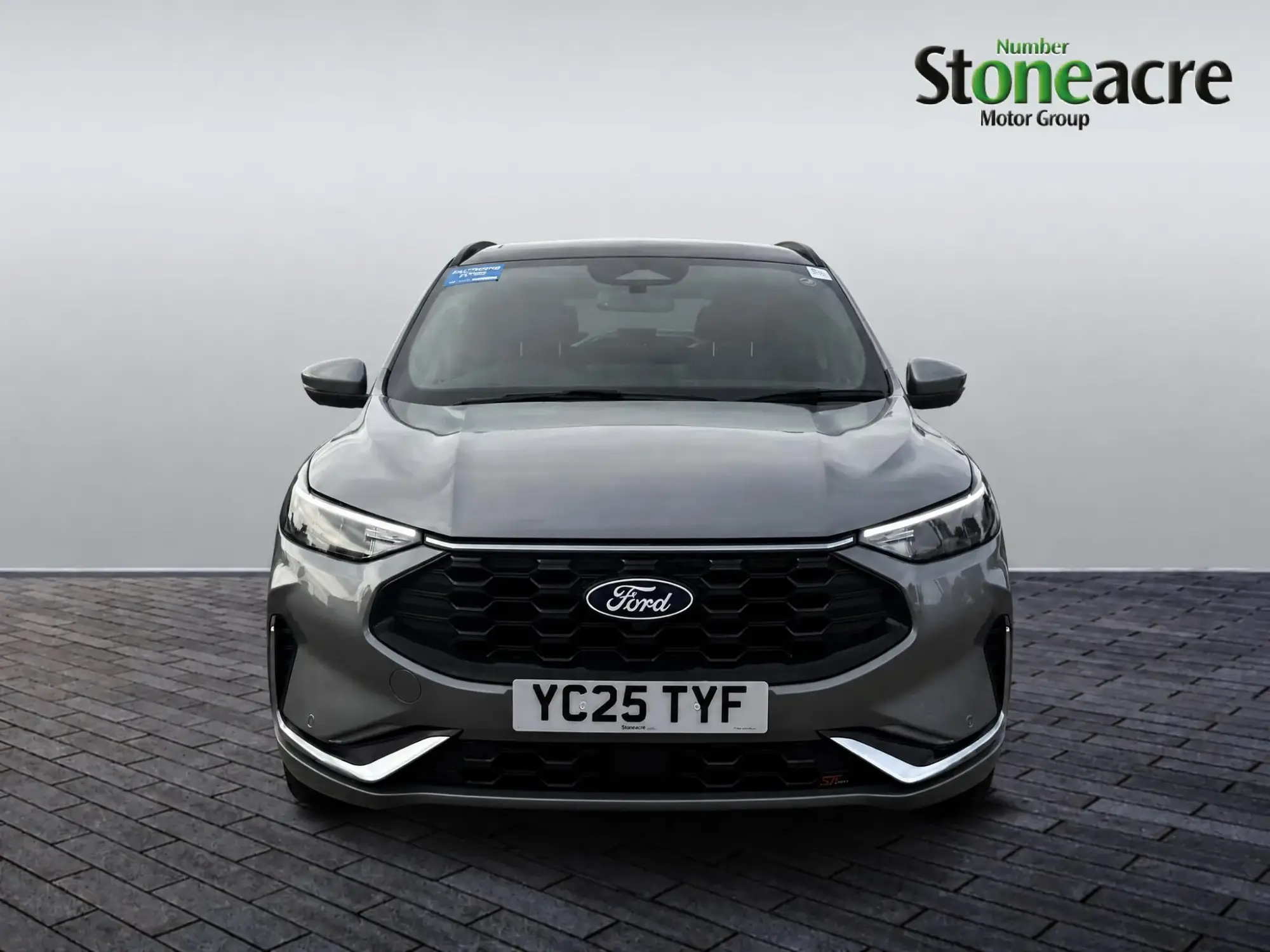 Ford Kuga Hybrid Image 5 Ford Kuga Hybrid Image 5