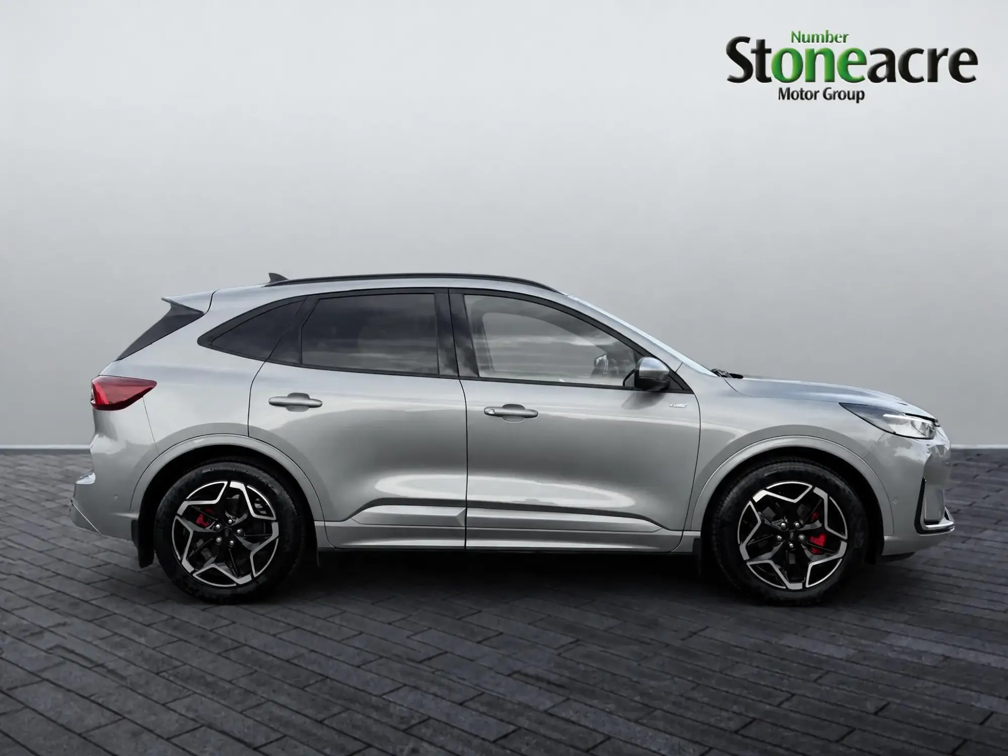 Ford Kuga Hybrid Image 8 Ford Kuga Hybrid Image 8