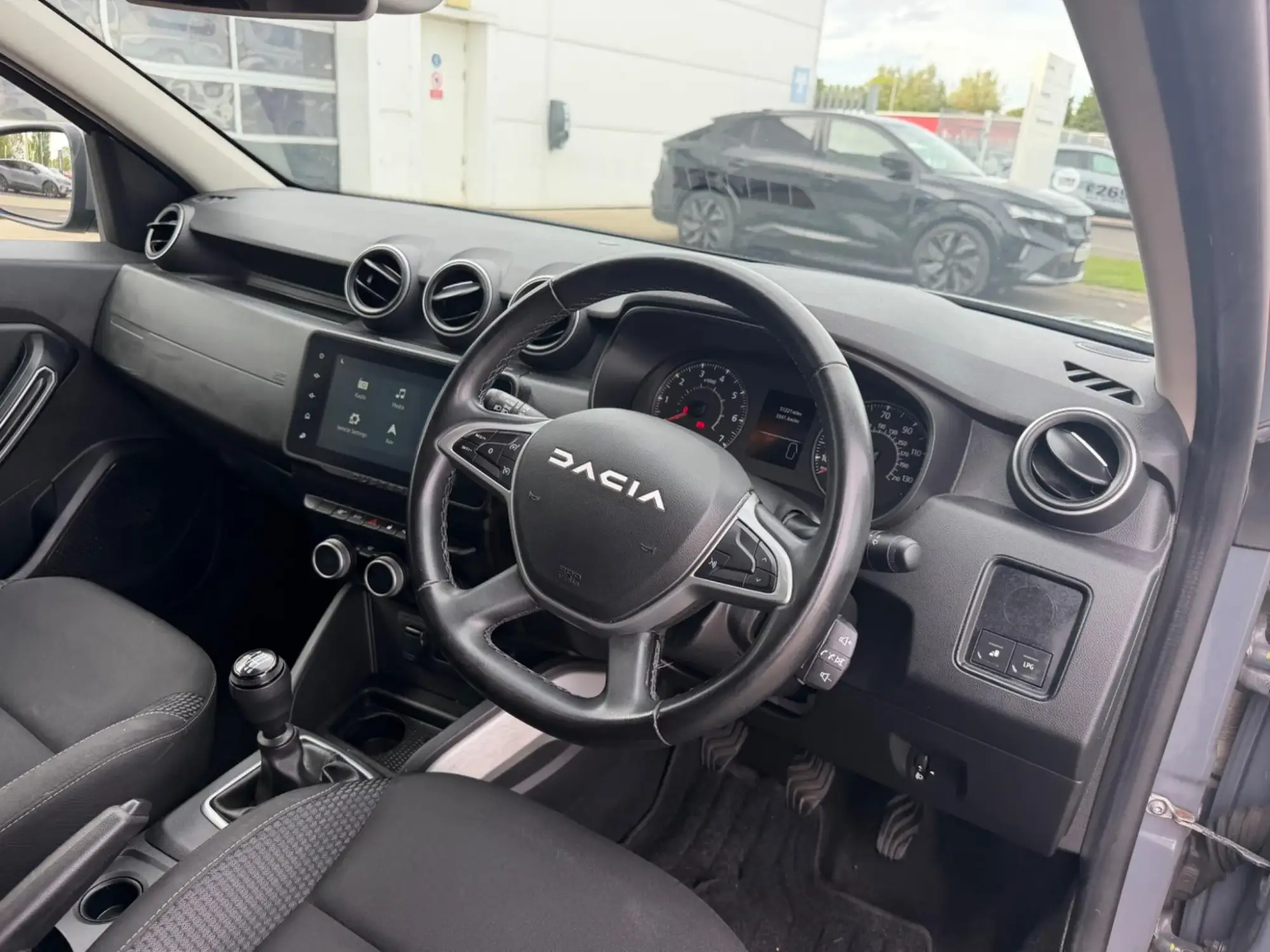 Dacia Duster Image 12
