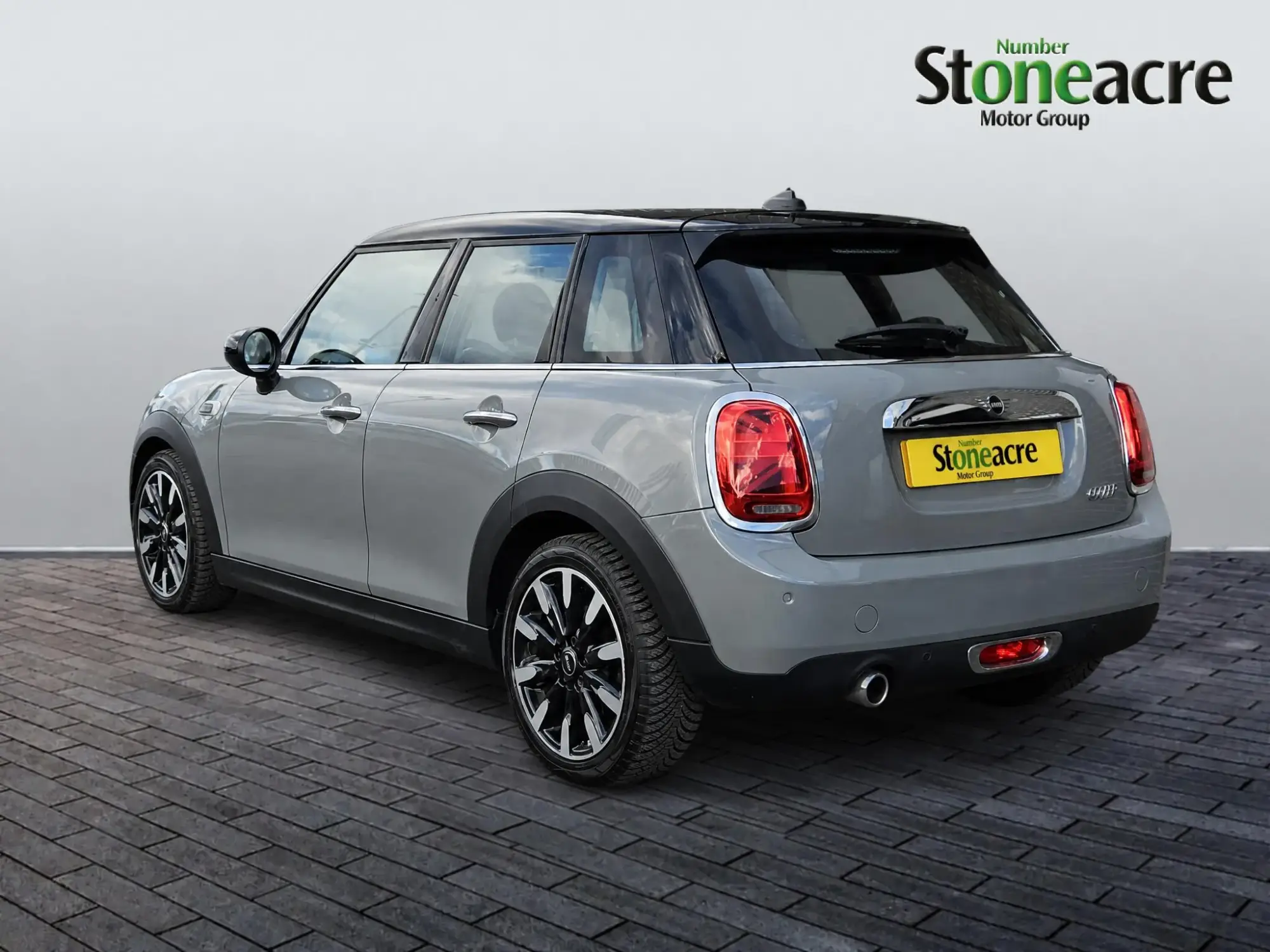 MINI Hatch Image 5