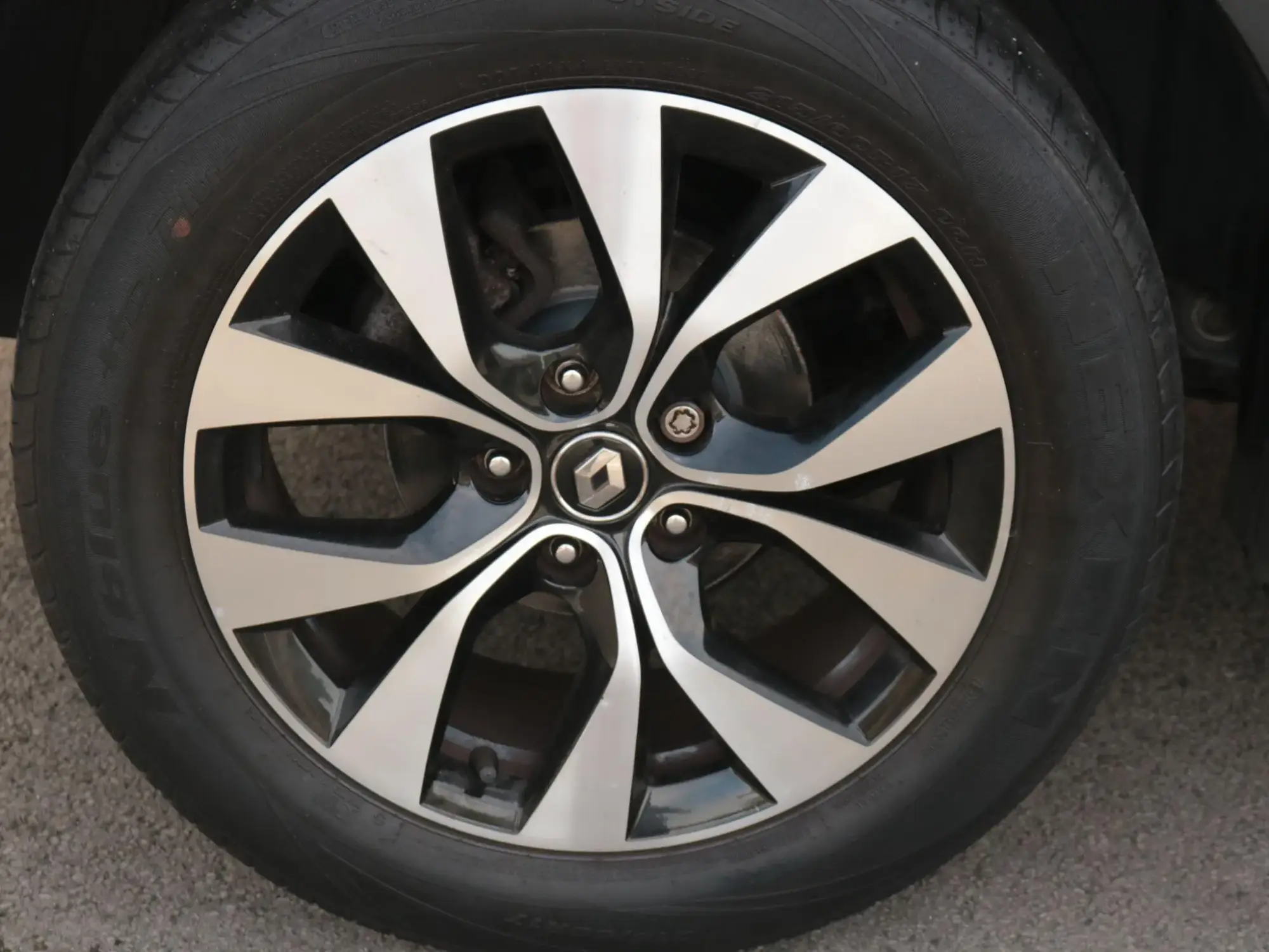 Renault Arkana Image 12