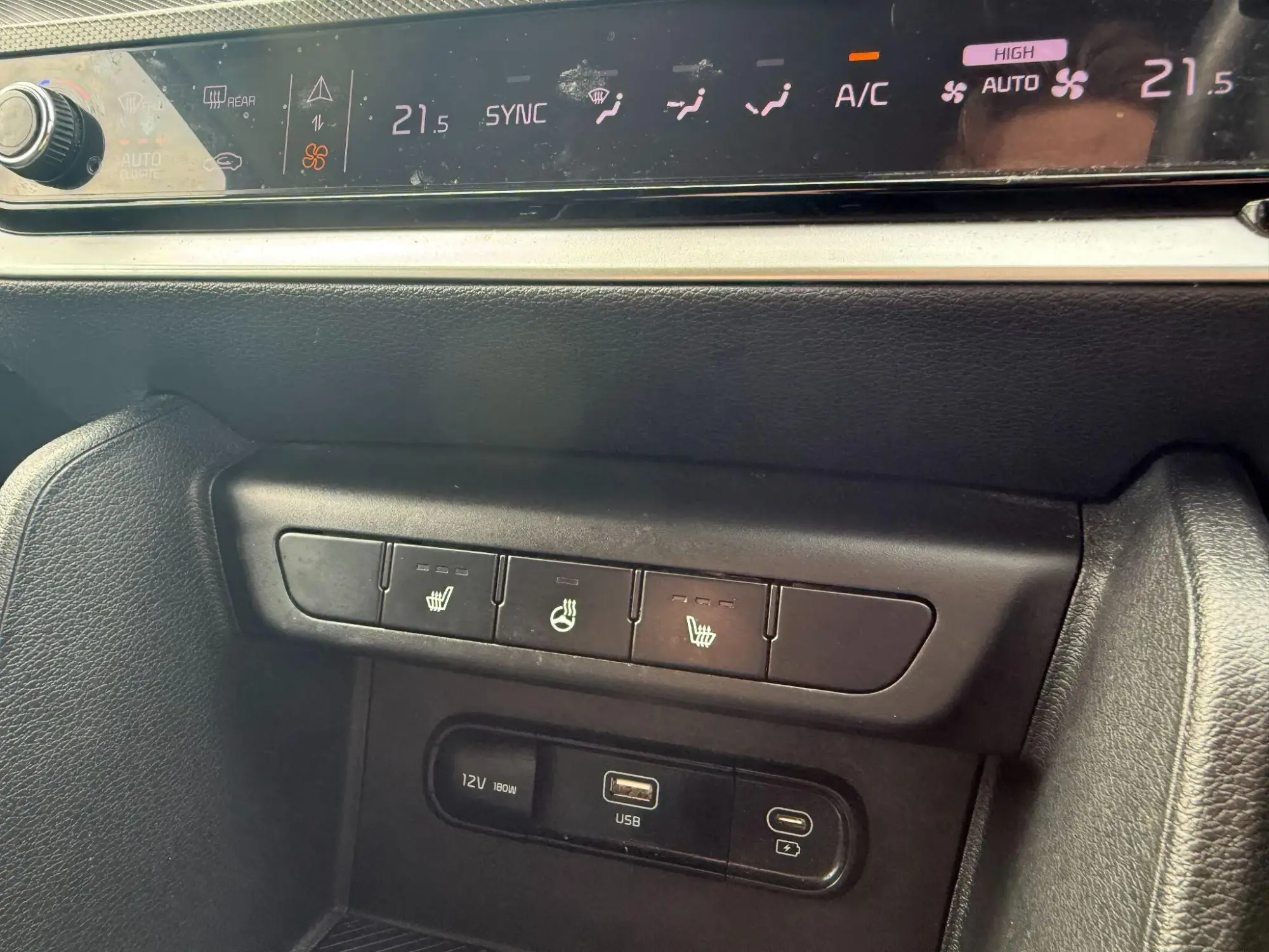 Kia Sportage Image 18