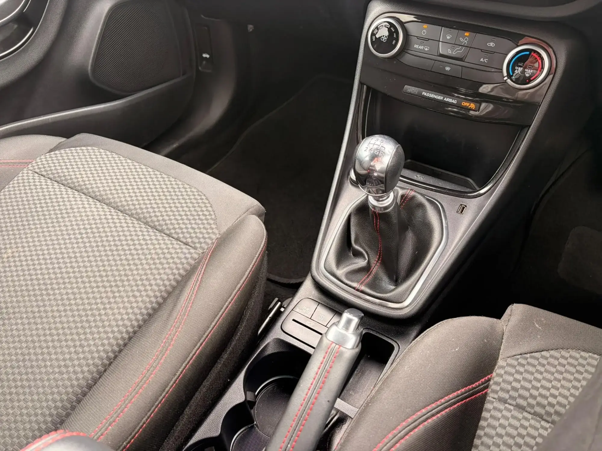 Ford Puma Image 9