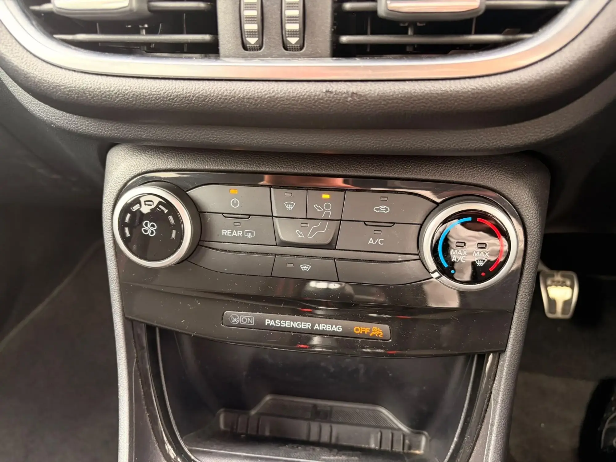 Ford Puma Image 17
