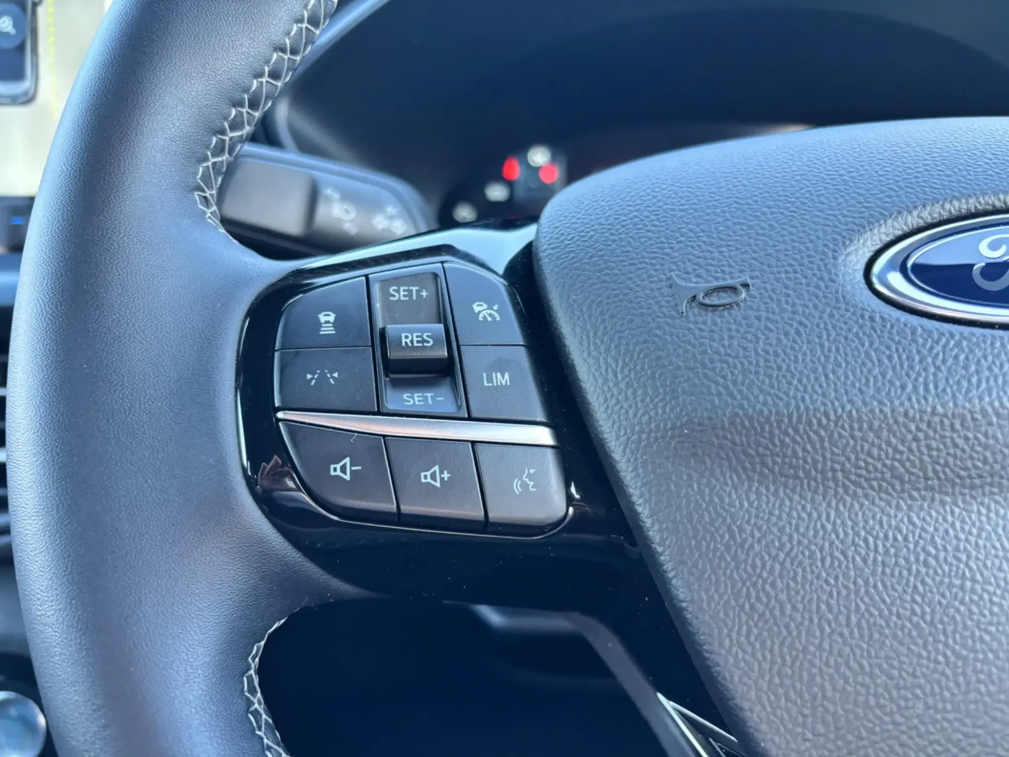 Ford Kuga Image 17 Ford Kuga Image 17