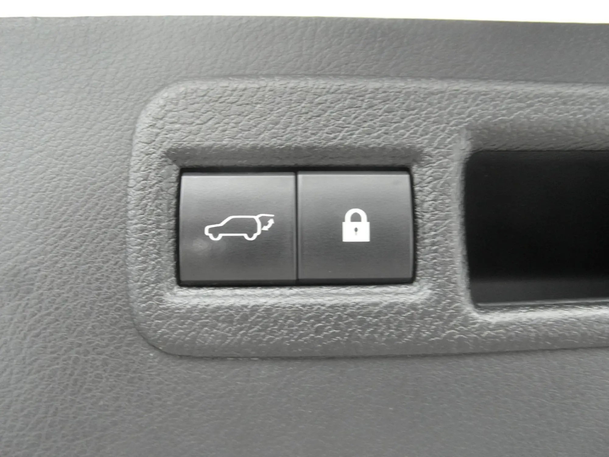 Lexus NX Self-Charging Hybrid Image 10 Lexus NX Self-Charging Hybrid Image 10