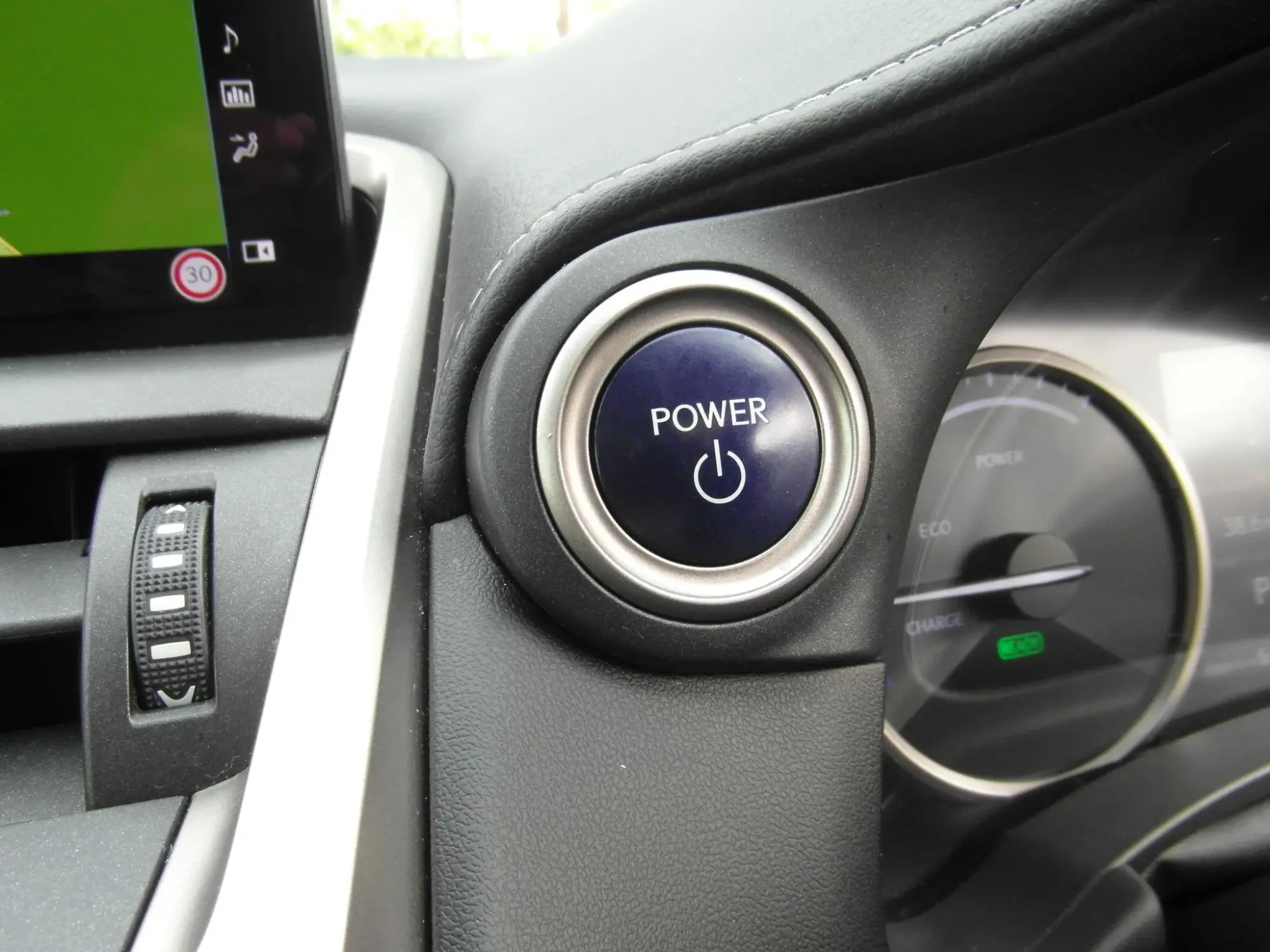 Lexus NX Self-Charging Hybrid Image 19 Lexus NX Self-Charging Hybrid Image 19