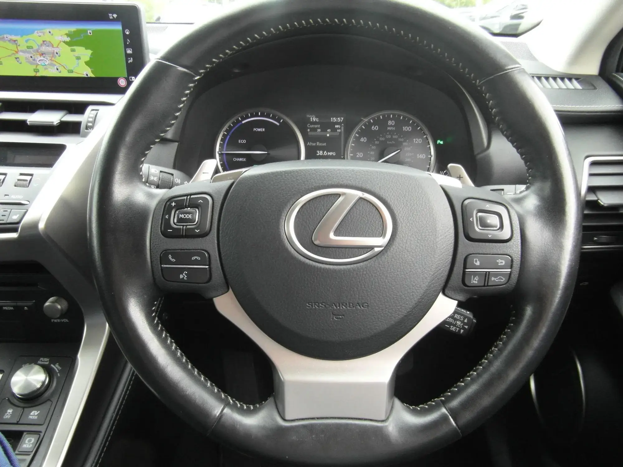 Lexus NX Self-Charging Hybrid Image 33 Lexus NX Self-Charging Hybrid Image 33
