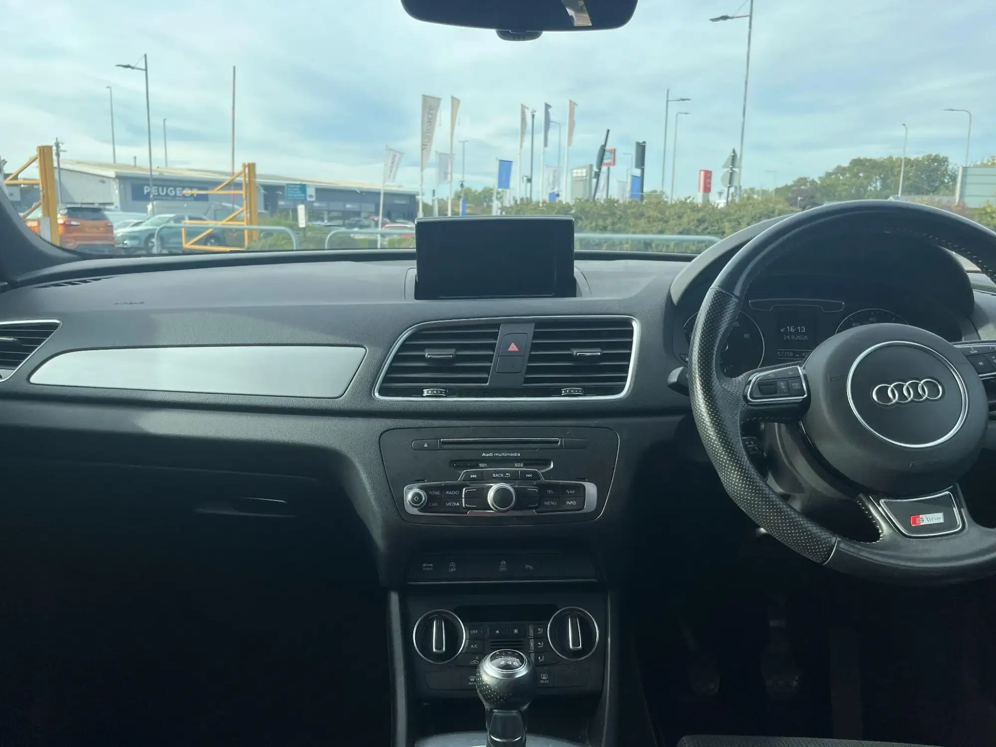 Audi Q3 Image 16 Audi Q3 Image 16