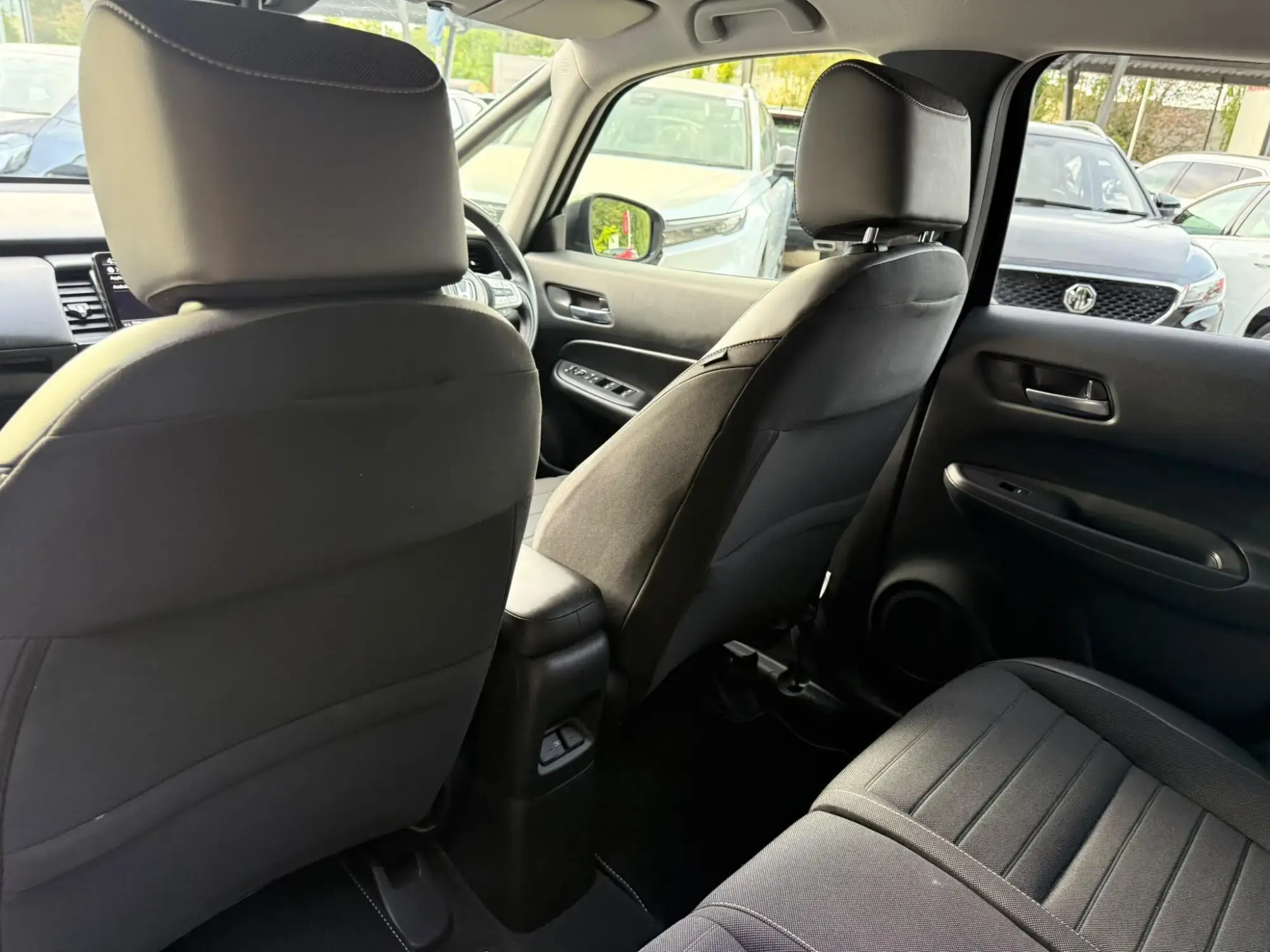 Honda Jazz Hybrid Image 14 Honda Jazz Hybrid Image 14