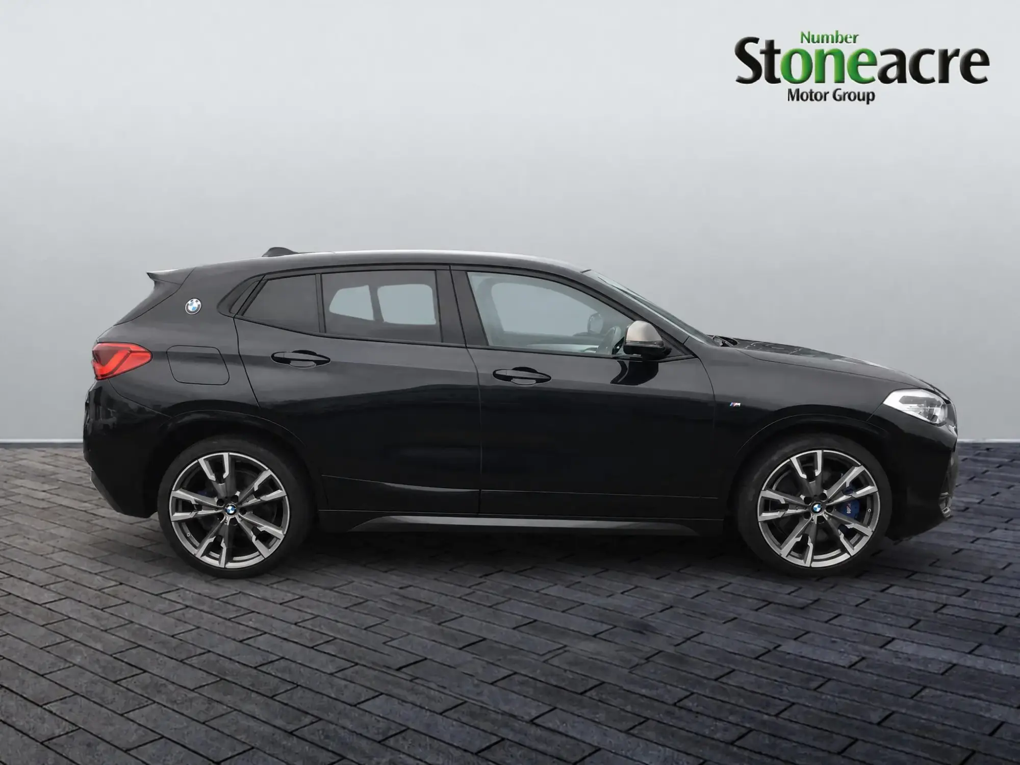 BMW X2 2.0 M35i Auto xDrive Euro 6 (s/s) 5dr NL70RVY Image 2 BMW X2 2.0 M35i Auto xDrive Euro 6 (s/s) 5dr NL70RVY Image 2