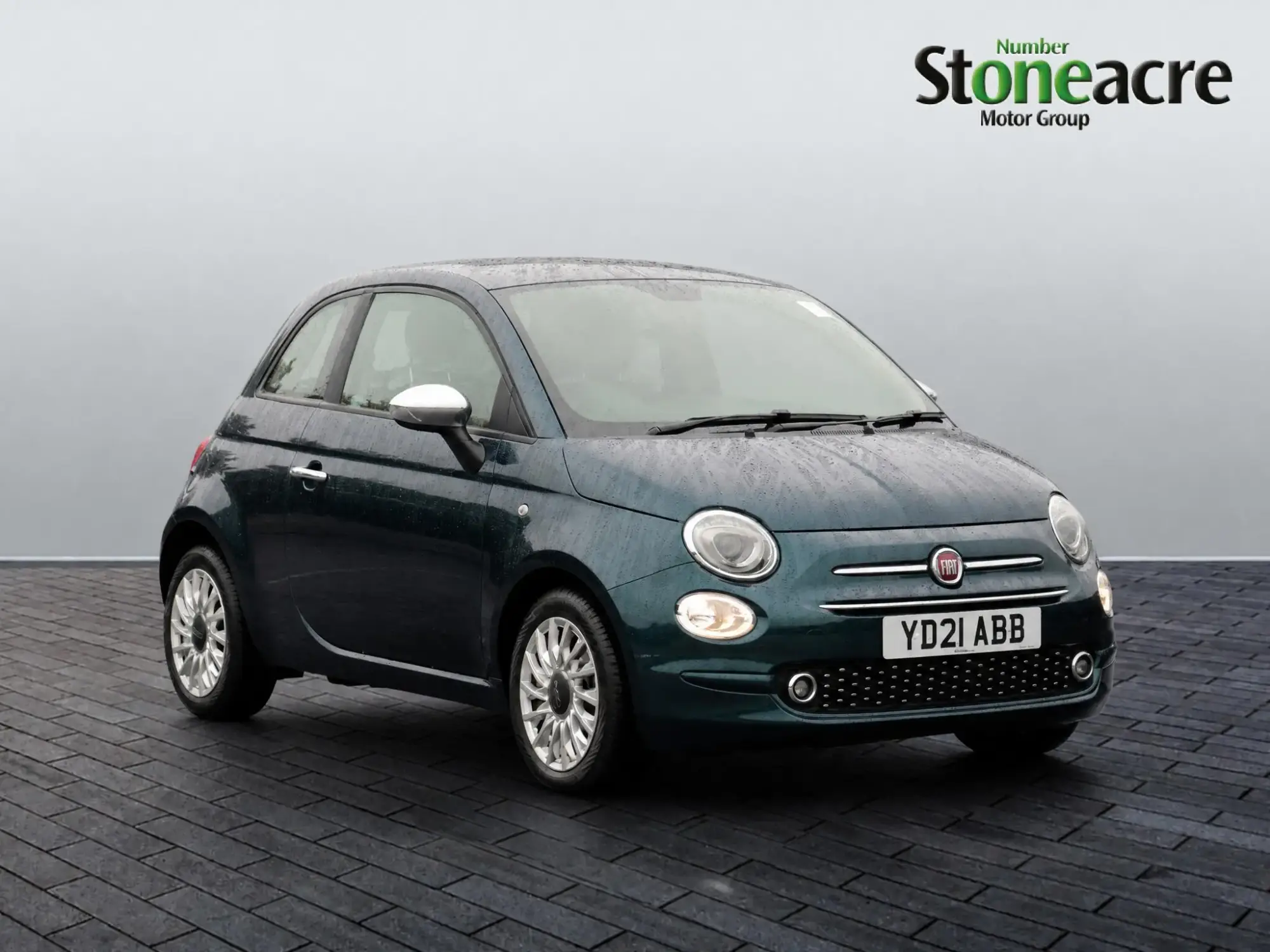 Fiat 500 1.0 Mild Hybrid Lounge 3dr YD21ABB Image 1 Fiat 500 1.0 Mild Hybrid Lounge 3dr YD21ABB Image 1