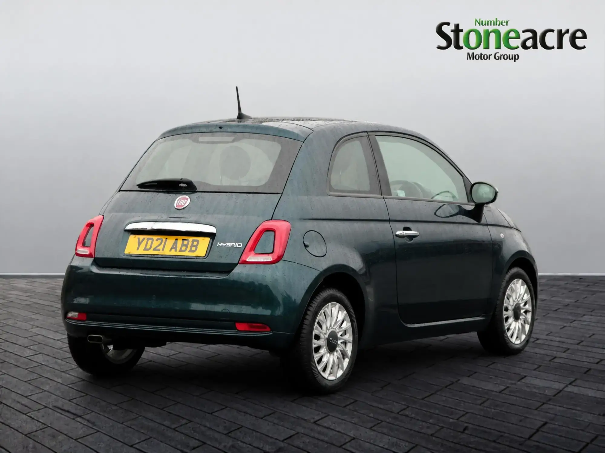 Fiat 500 1.0 Mild Hybrid Lounge 3dr YD21ABB Image 3 Fiat 500 1.0 Mild Hybrid Lounge 3dr YD21ABB Image 3