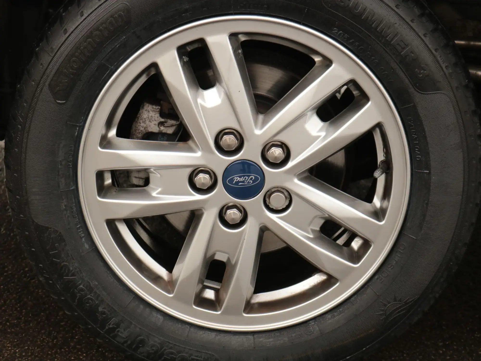 Ford Tourneo Connect Image 10